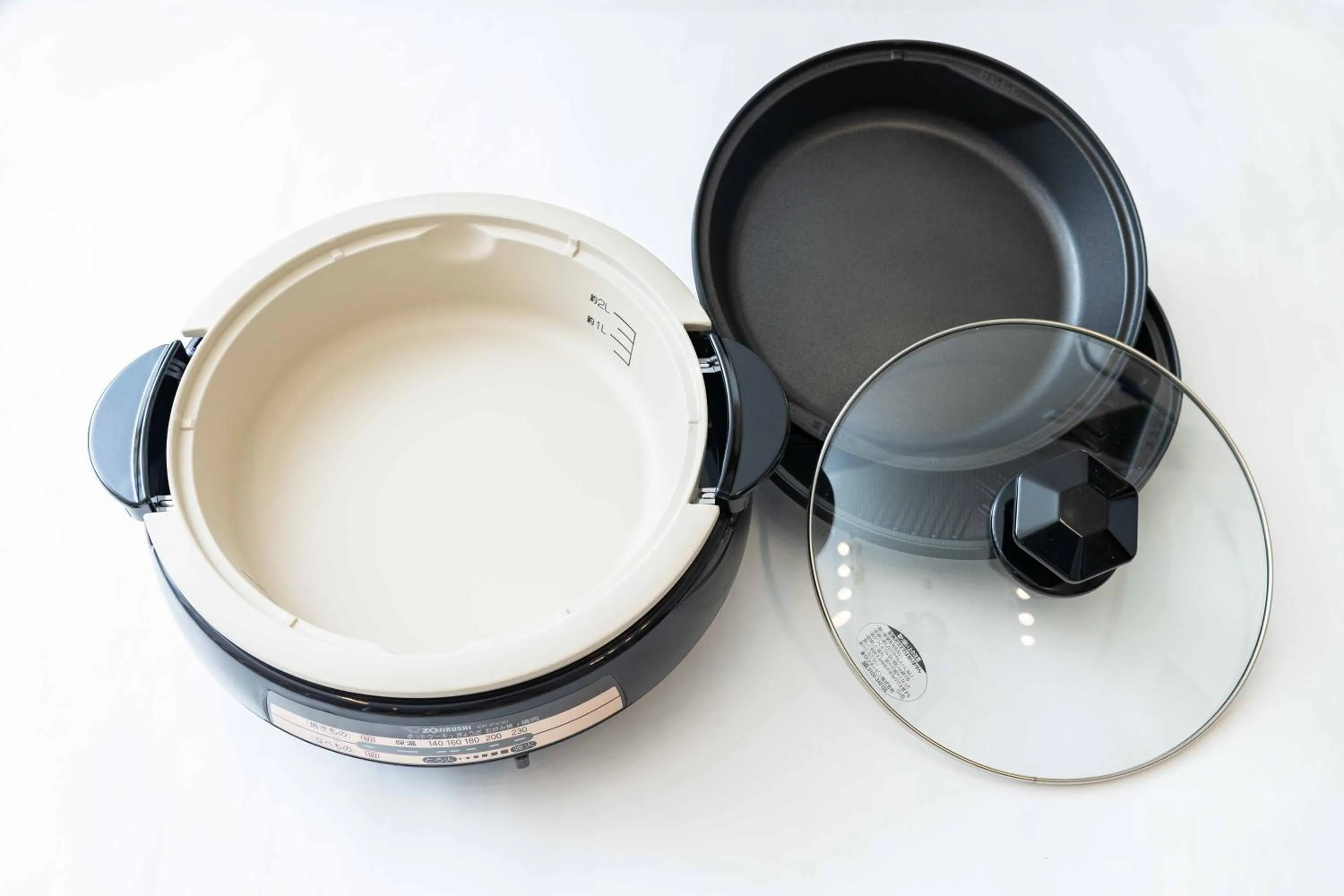 Kitchen or kitchenette in Azami Ann Maisonette