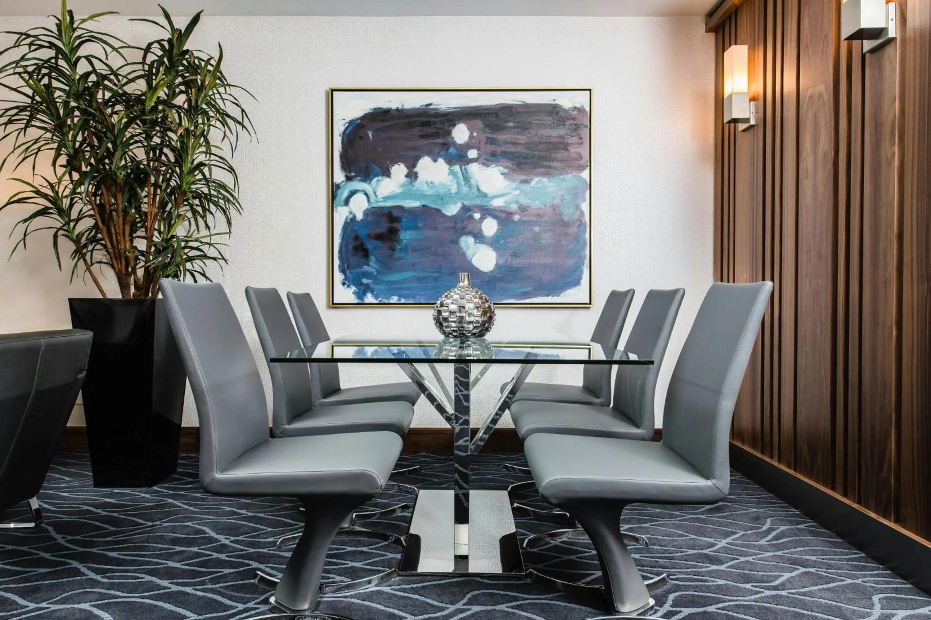 Photo of the whole room in Delta Hotels by Marriott Waterloo