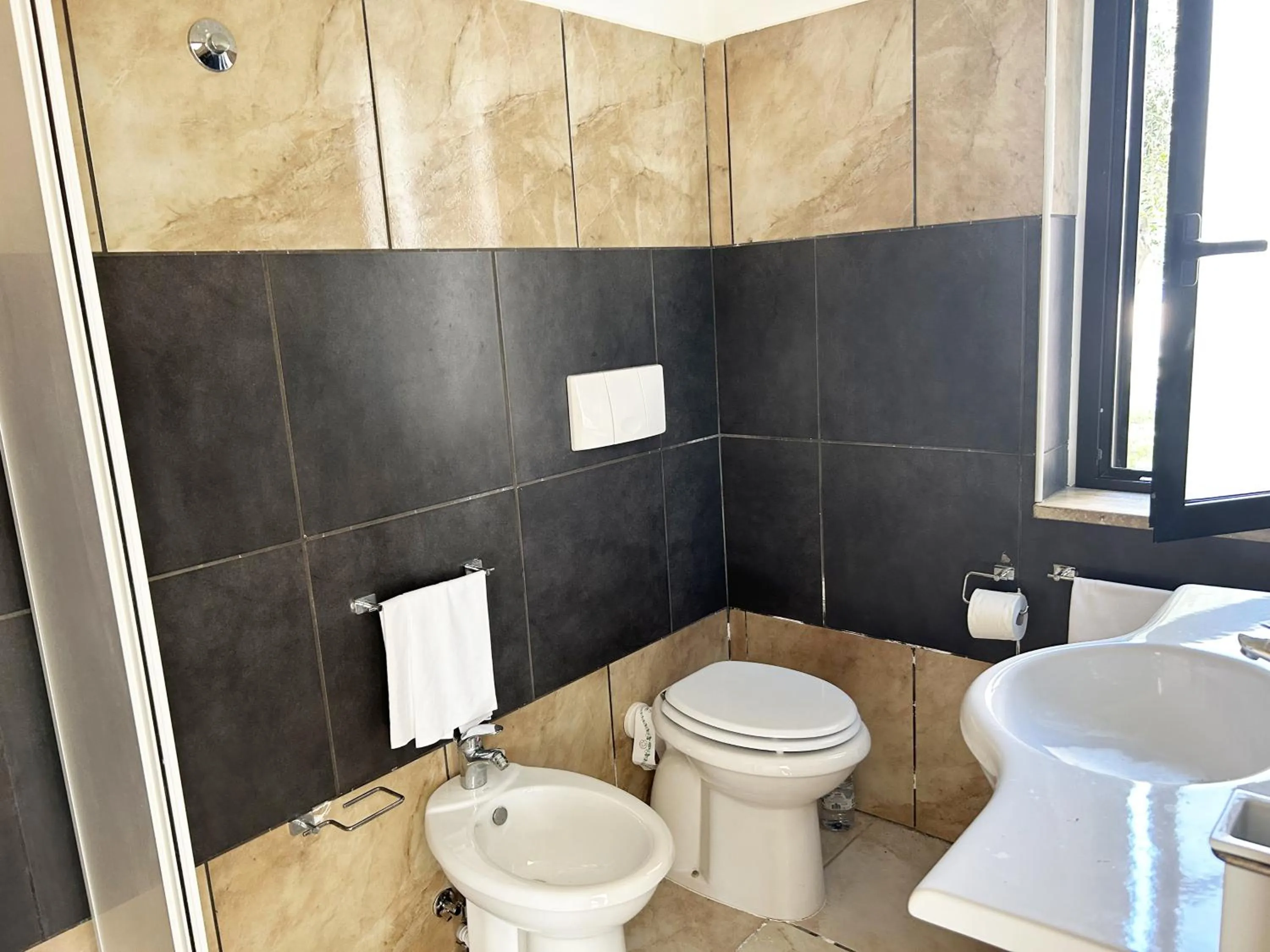 Bathroom in Hotel Park