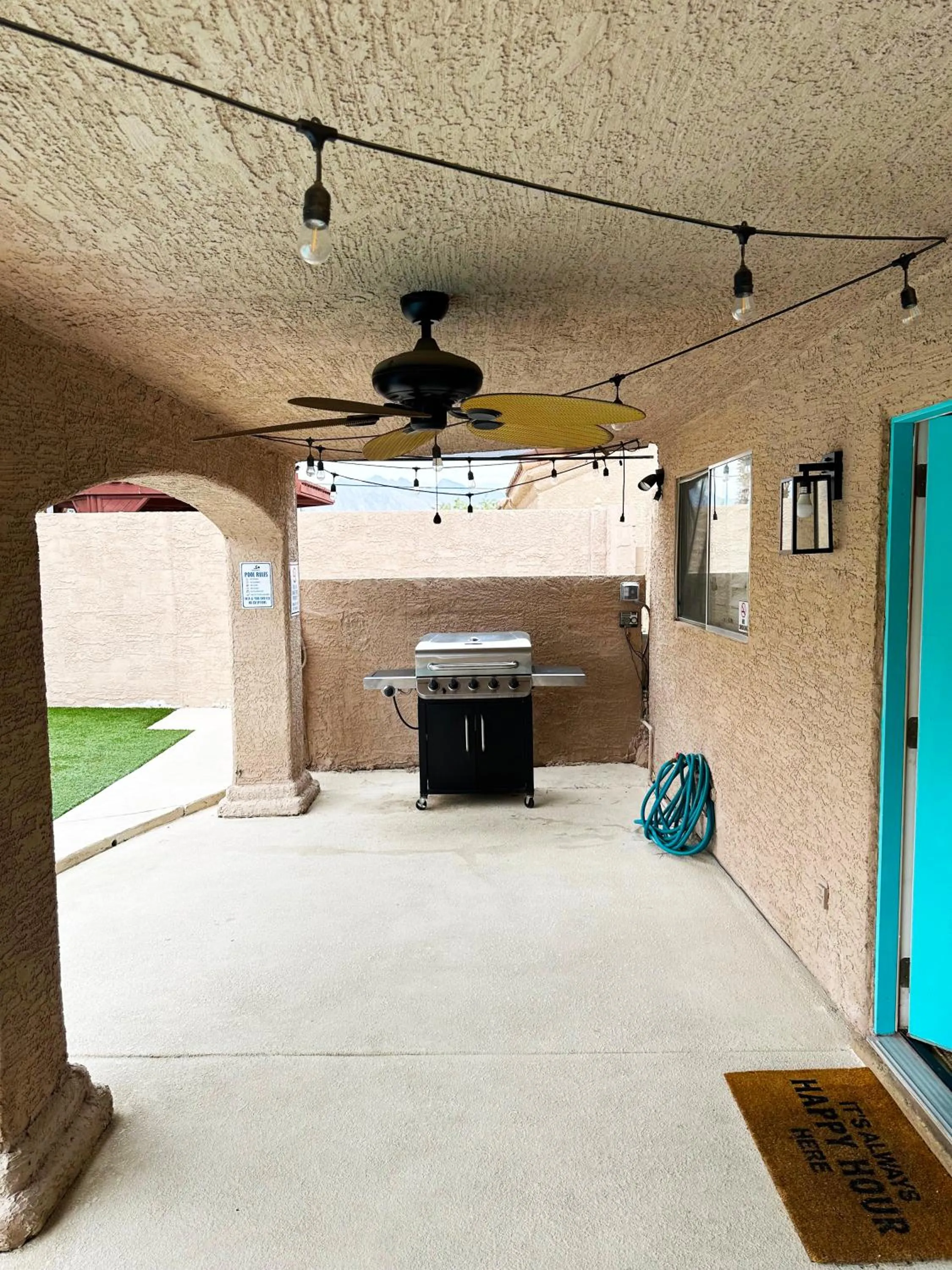 BBQ facilities in Mirage Pool House - Heart of LV, Swimming Pool, Games, heavenly relaxation