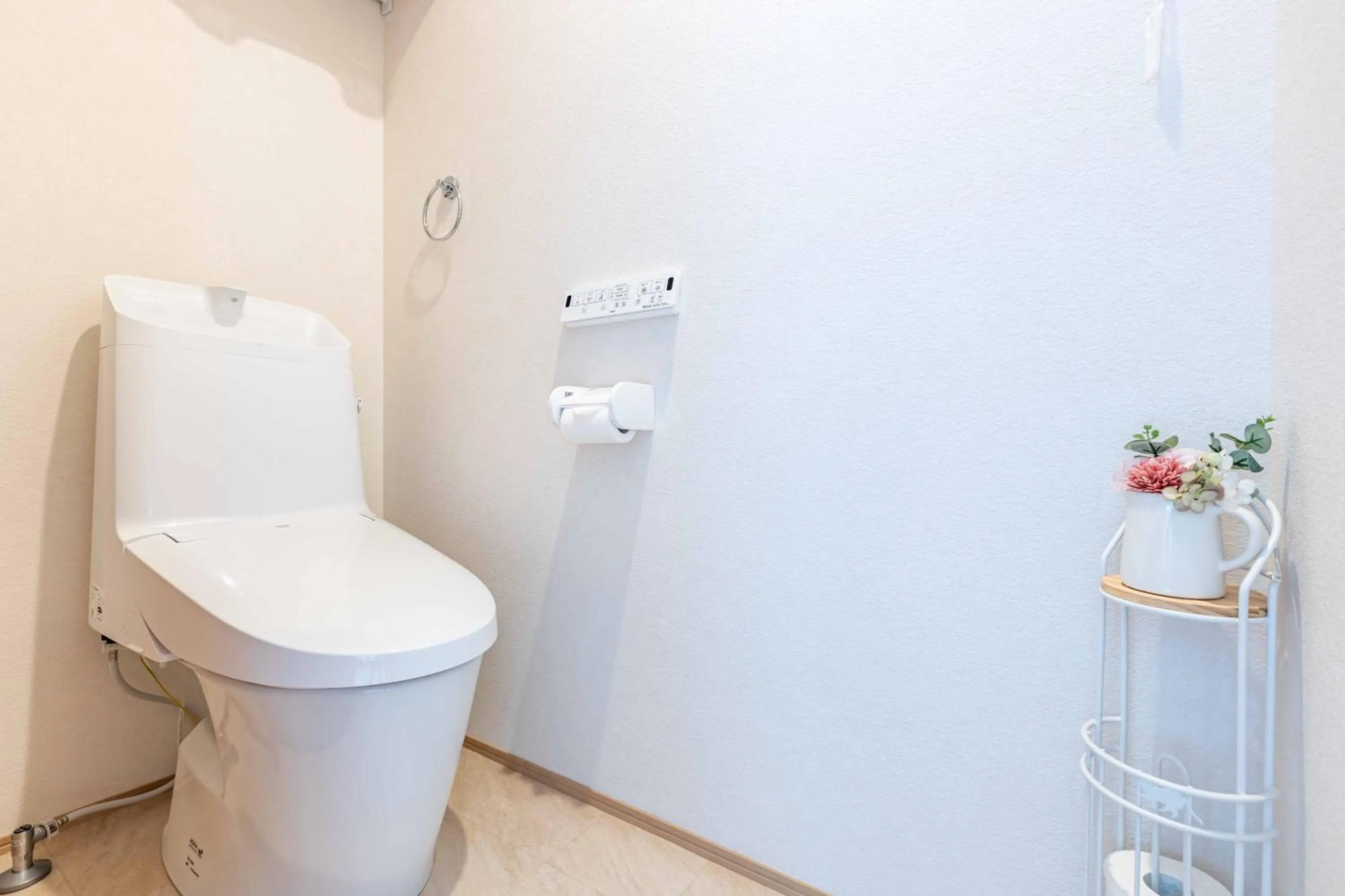 Toilet in PEACE OF REST SHIRAHAMA