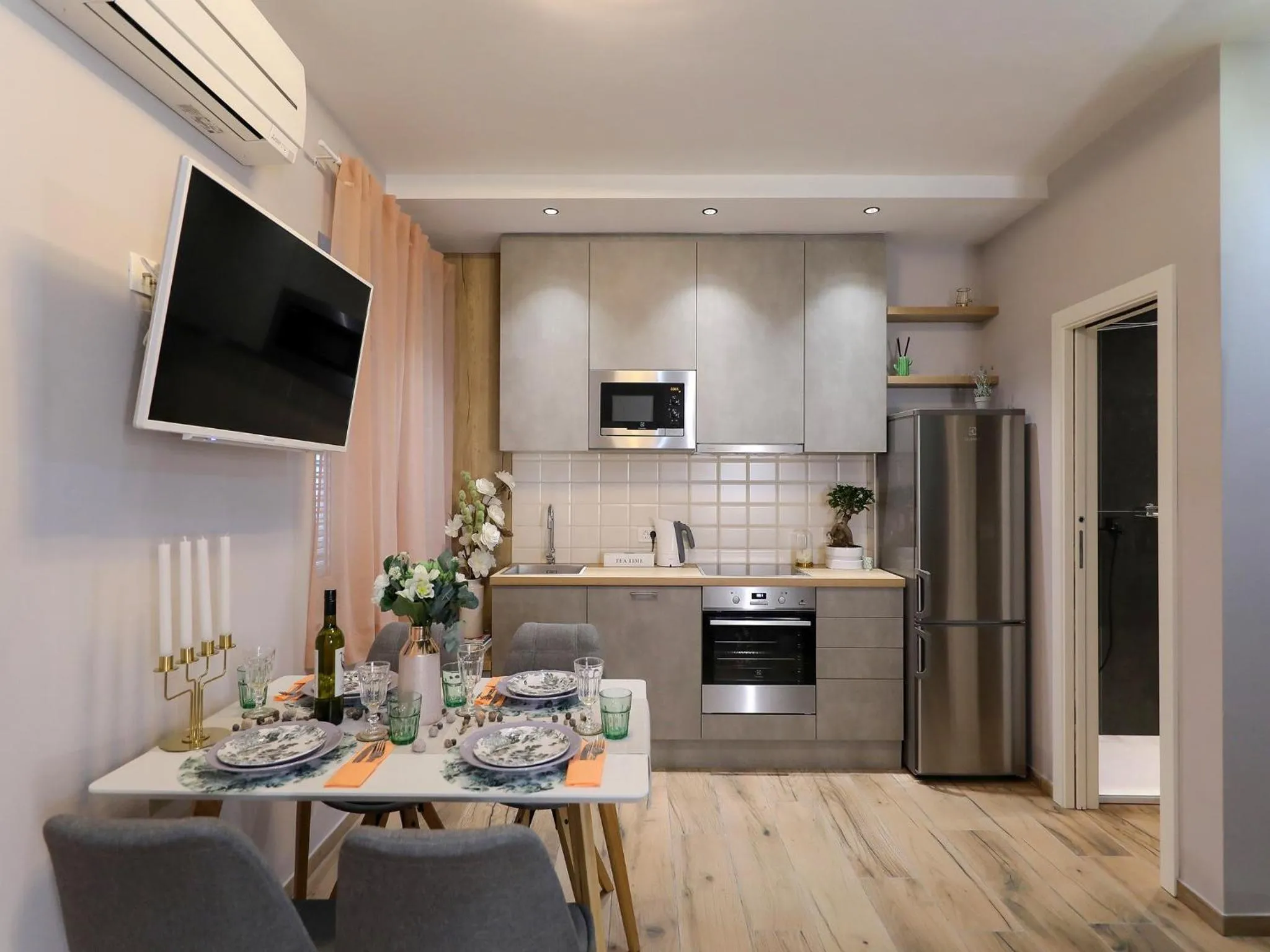 Aldo Apartments Center