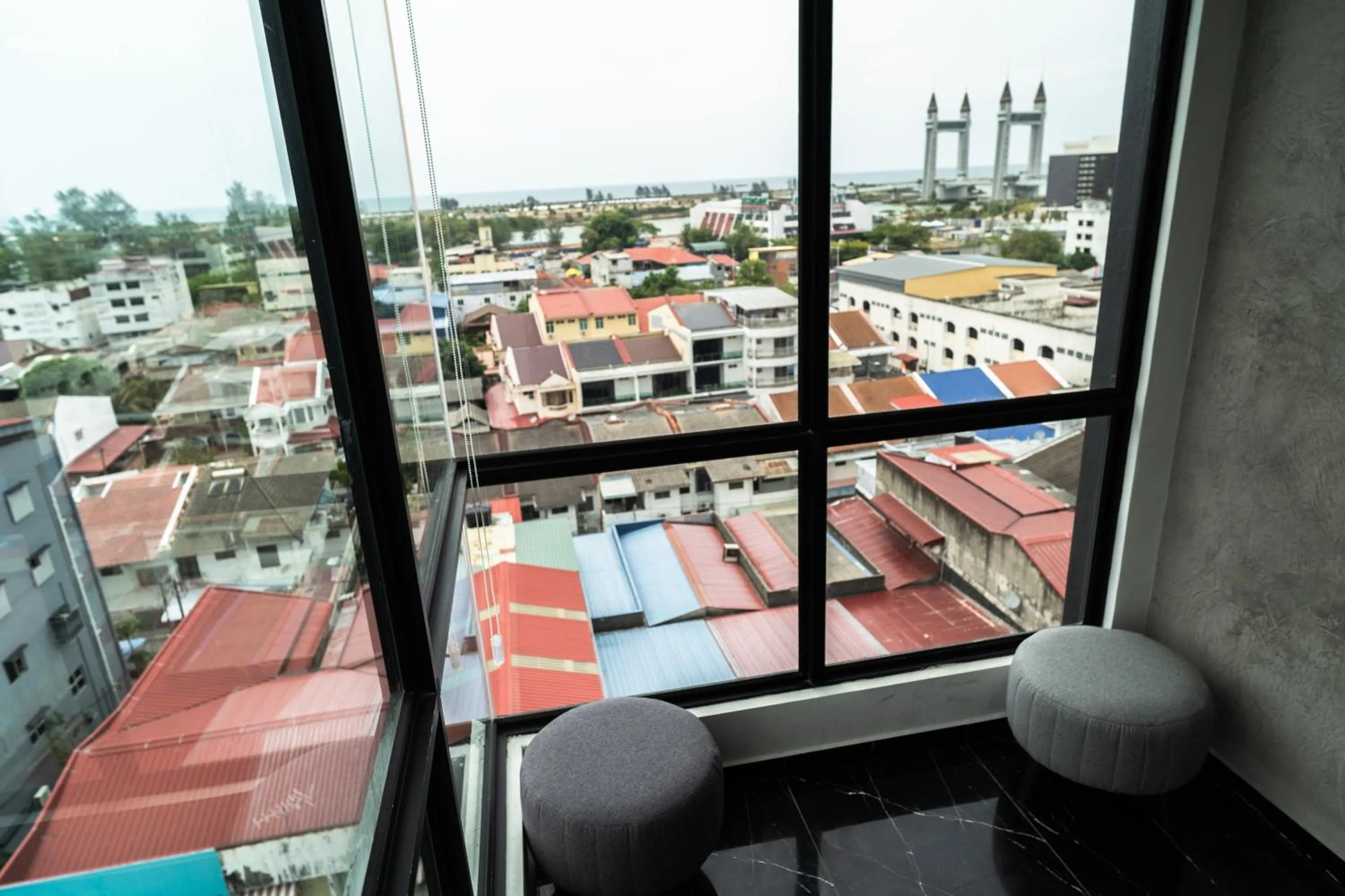 Property building in DJ Citi Plaza Hotel & Suites