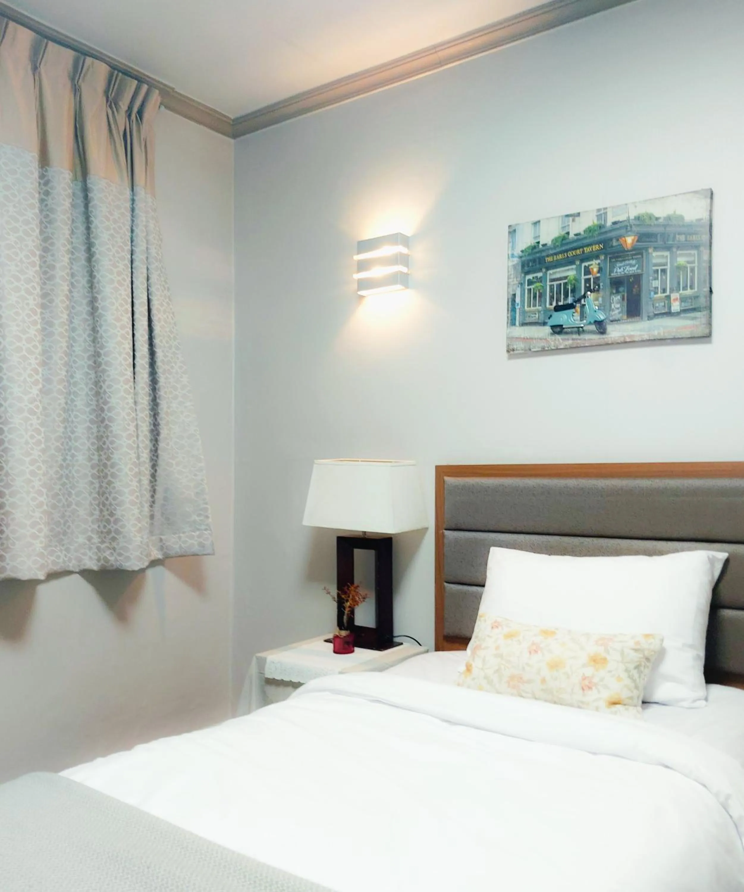 Buan Tree California Hotel