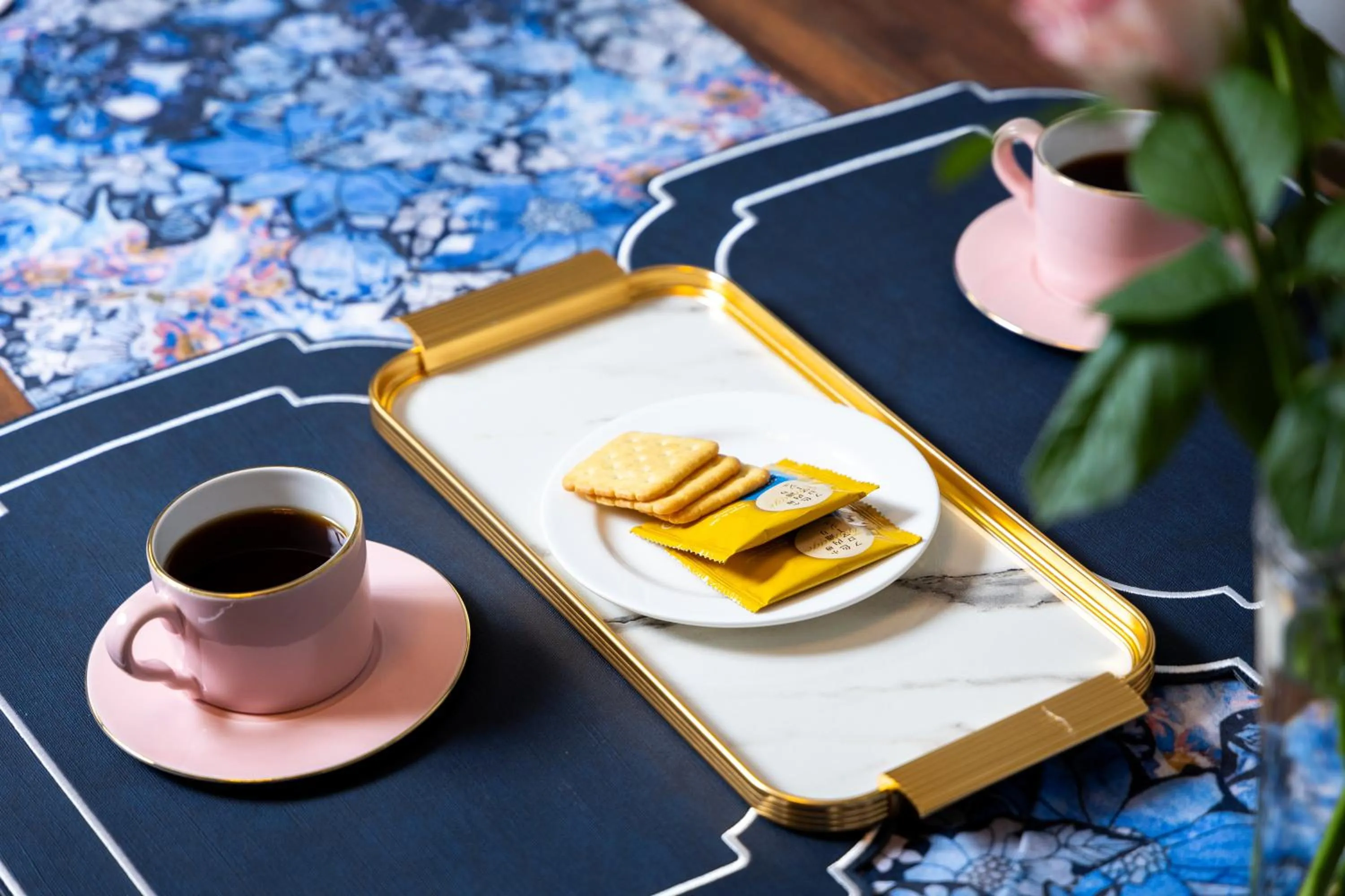 Restaurant/places to eat in Buan Tree California Hotel