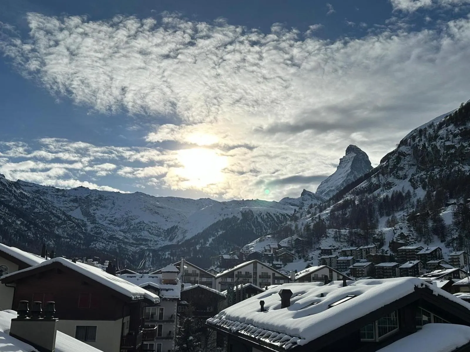 Nearby landmark in Mirabeau Etoile