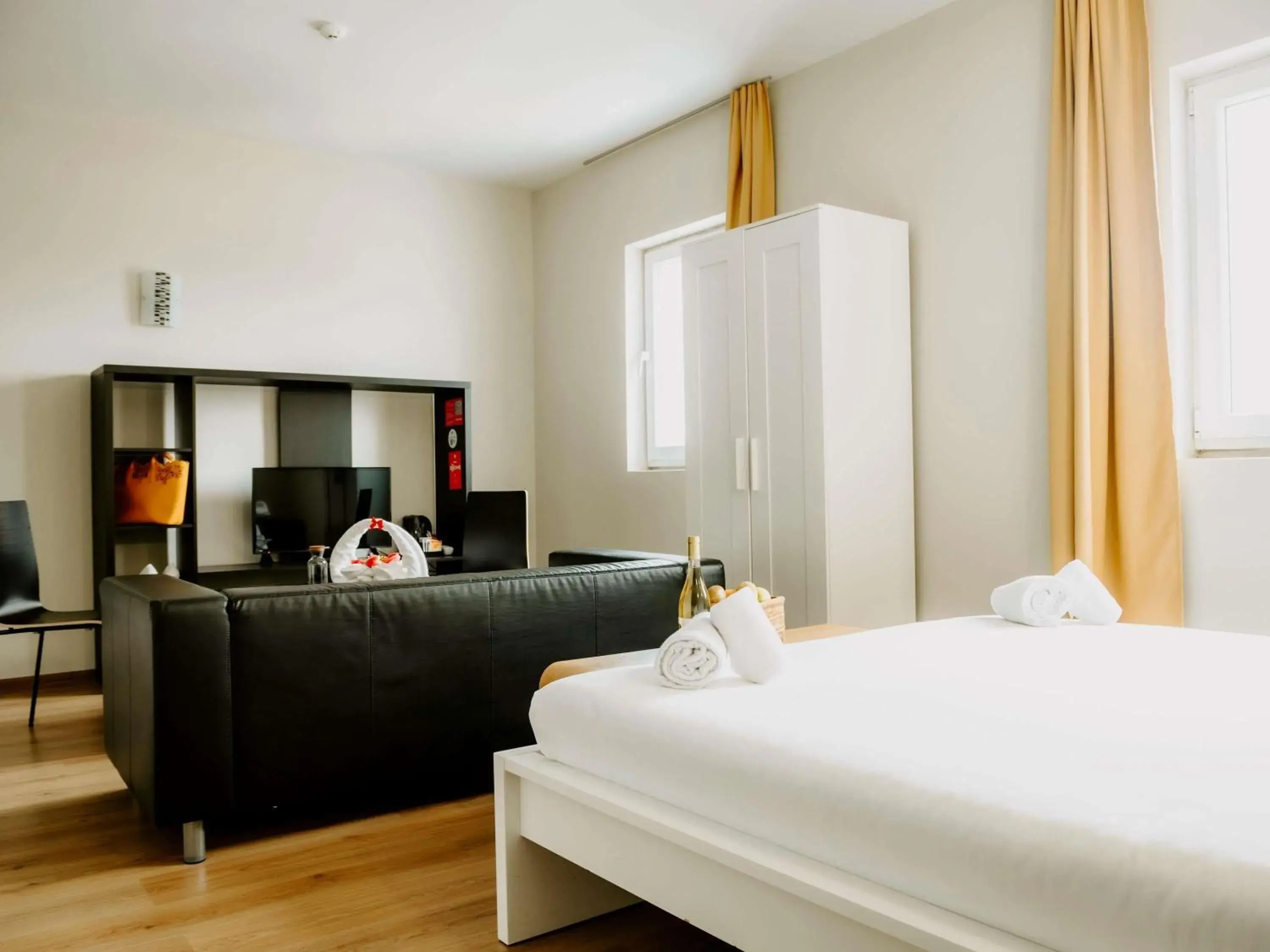 Bedroom, Bed in Ibis Sofia Airport Hotel Bedroom, Bed in Ibis Sofia Airport Hotel