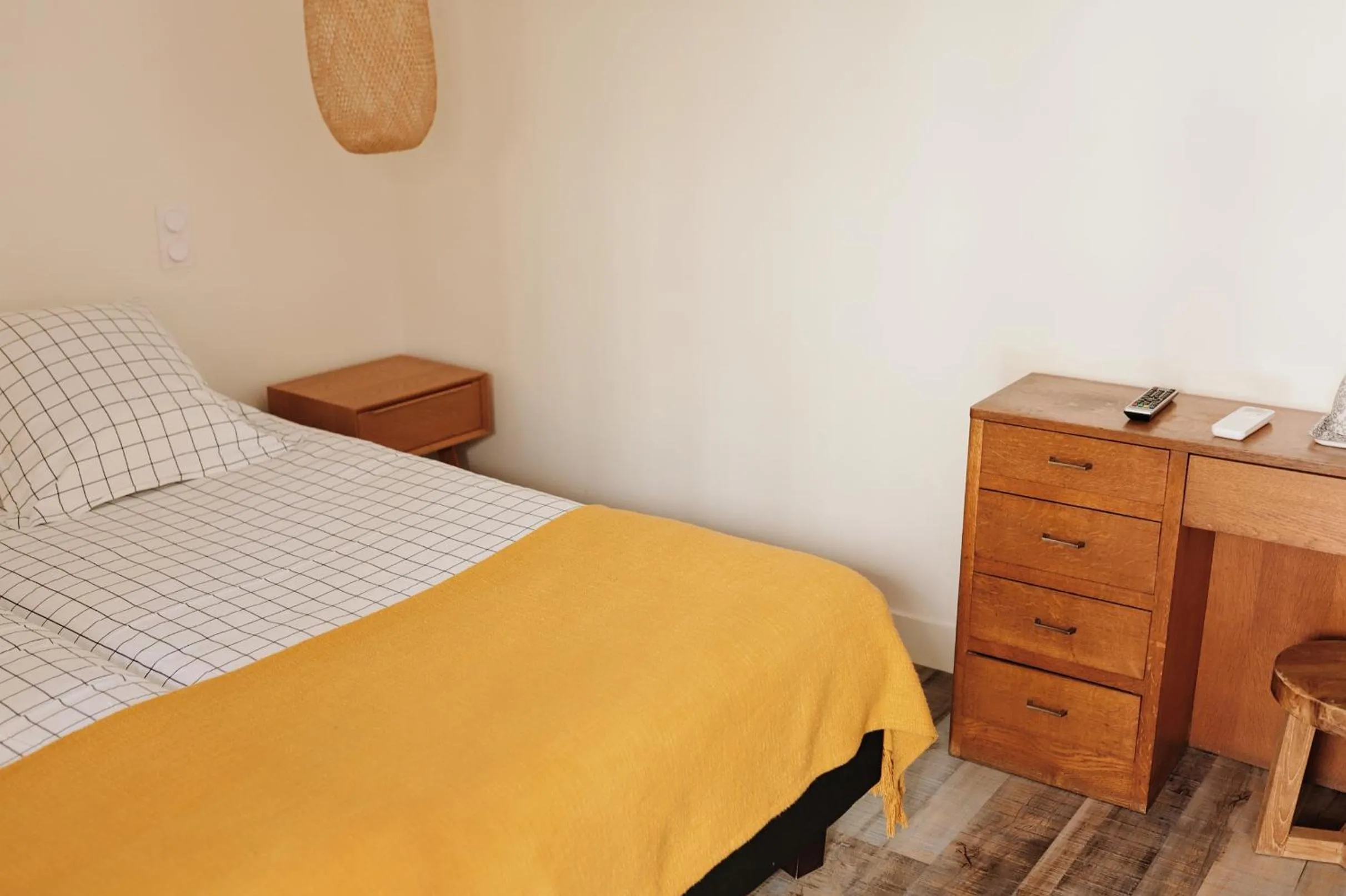 Bed in Hotel Home Arcachon