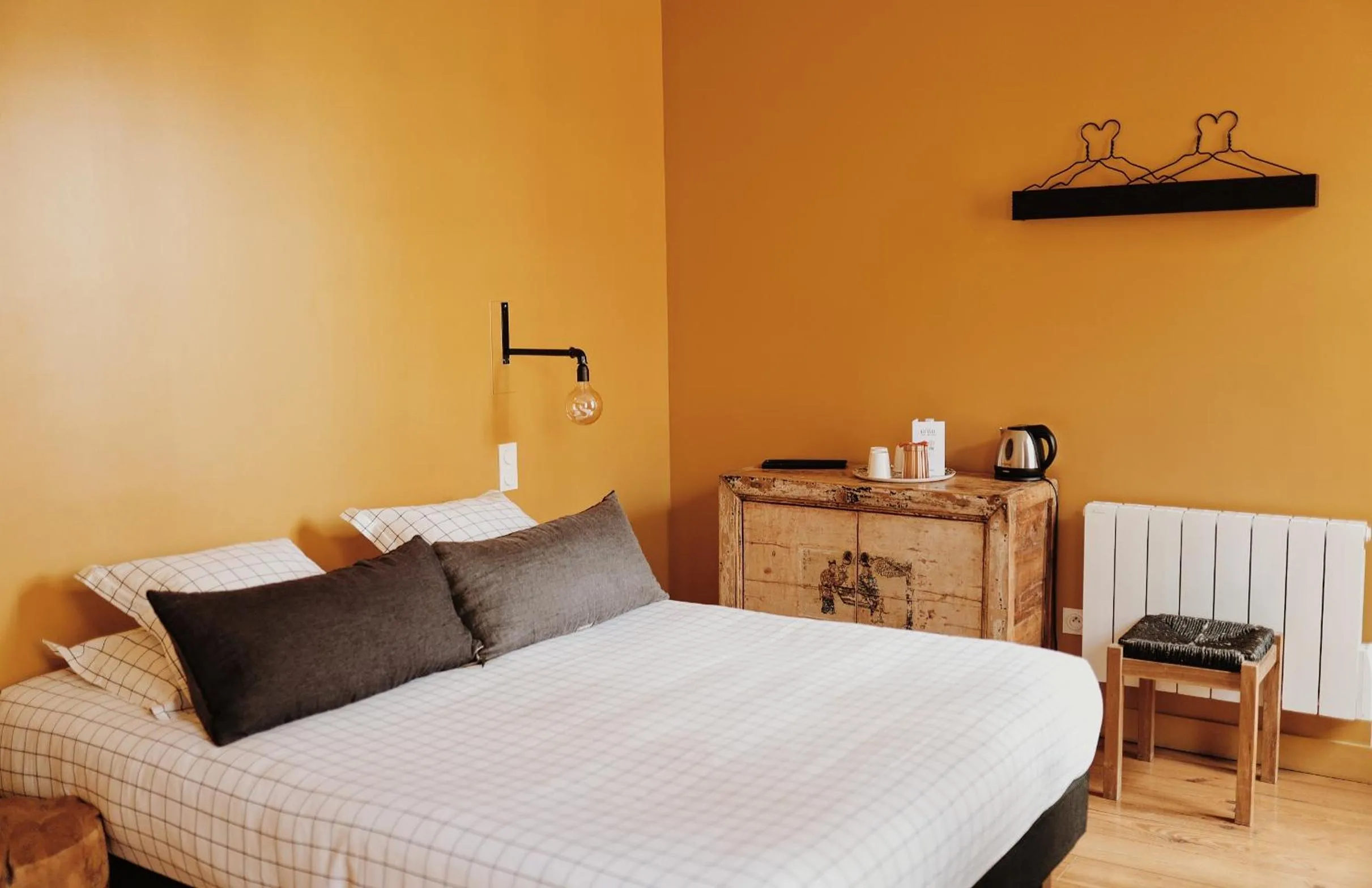 Bed in Hotel Home Arcachon