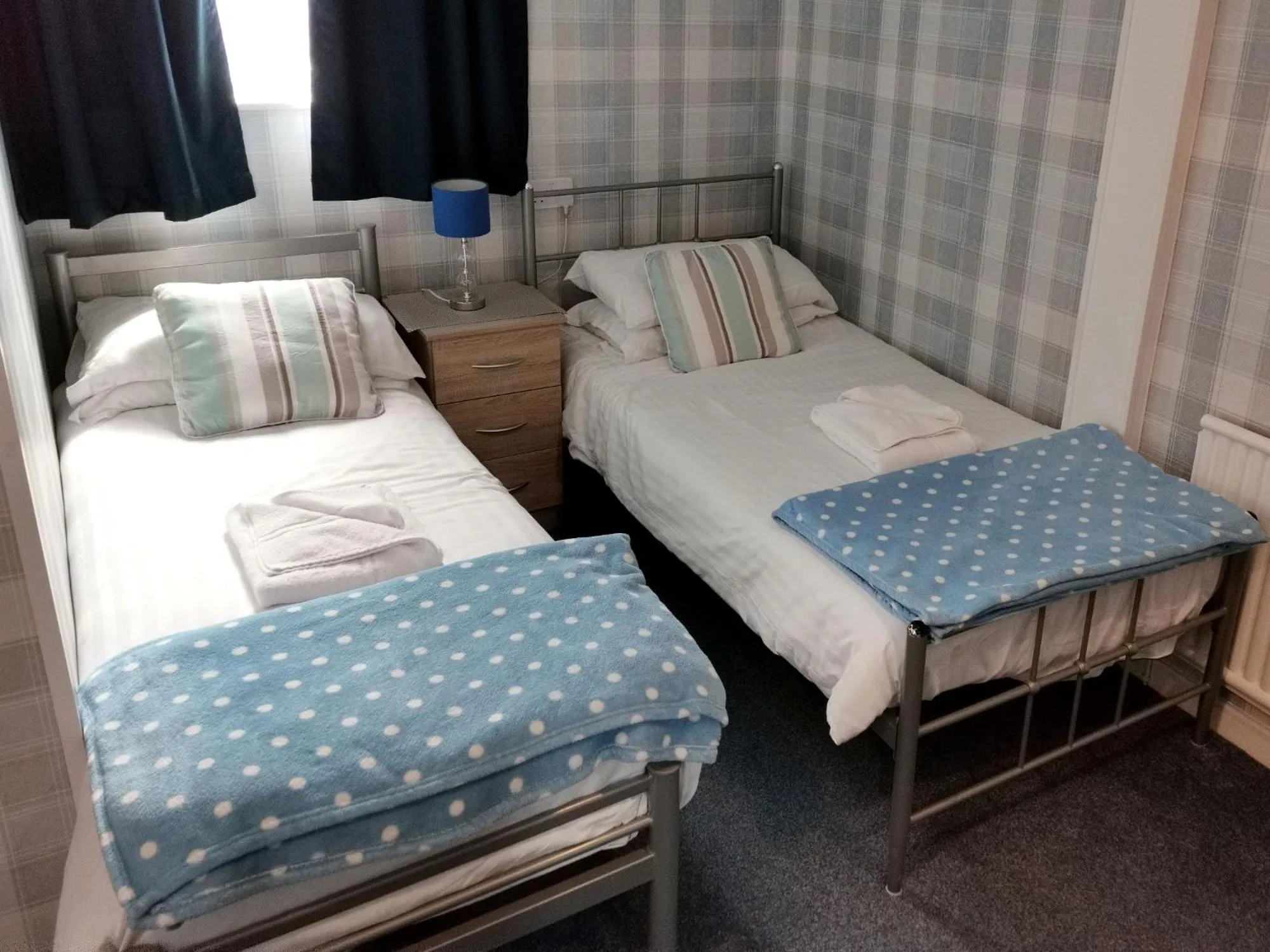 Bedroom in Sherwood Hotel