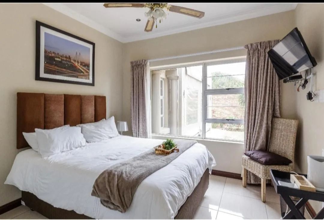 Bed in Jewel of Jozi