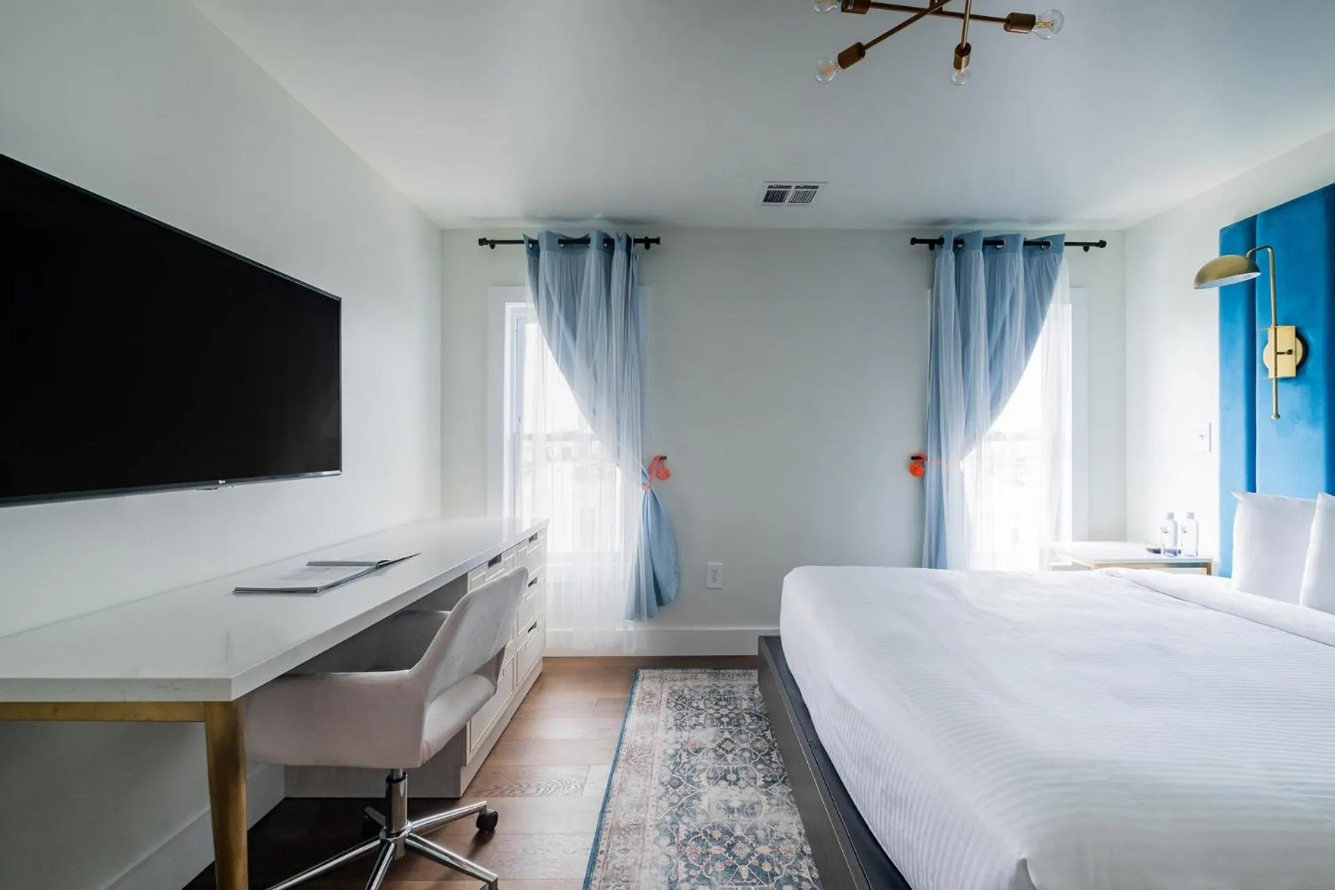 Internal: Not applicable to any particular room in Scarborough Inn