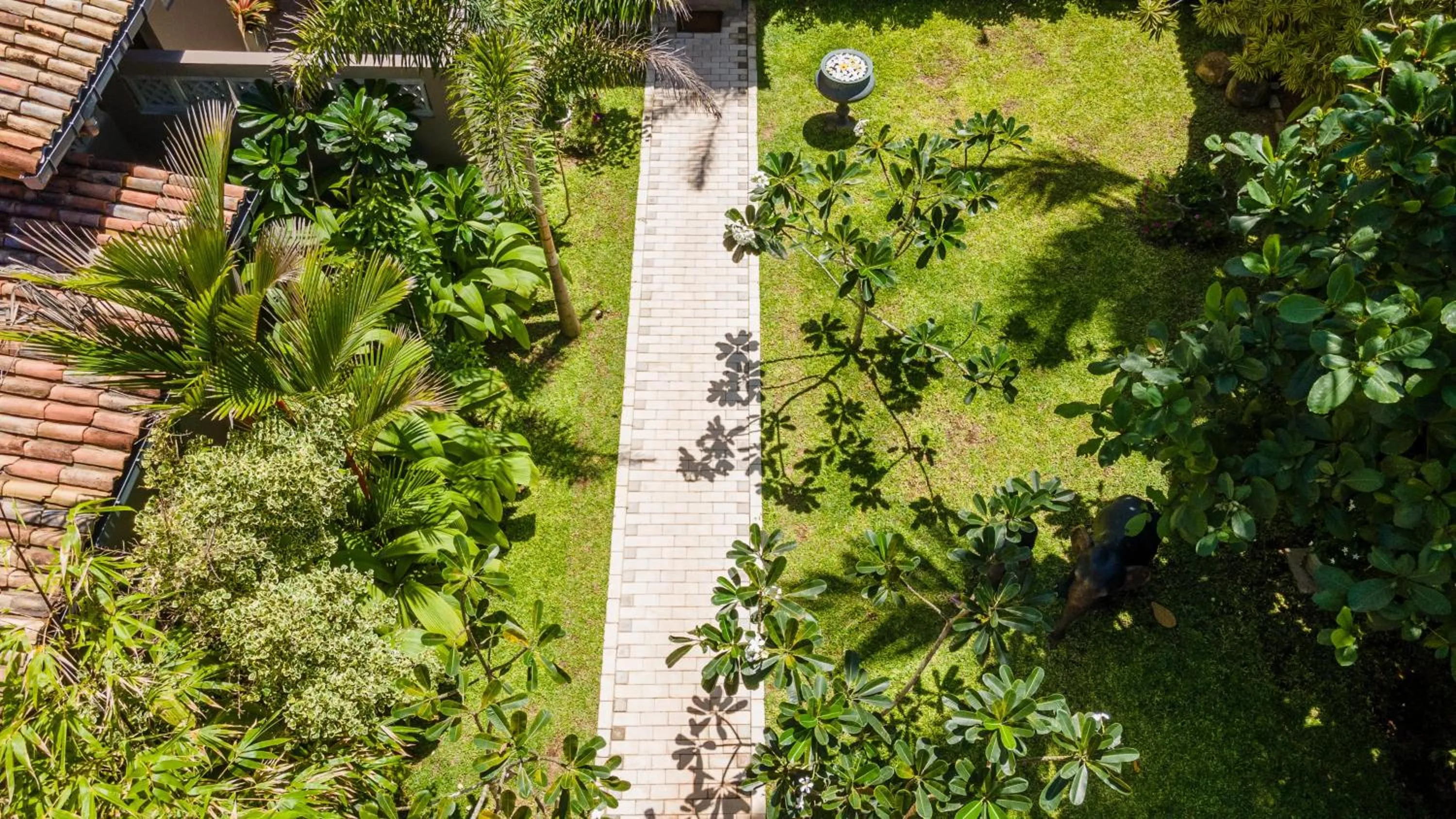 Day in BK Beach Boutique Hotel - Hikkaduwa