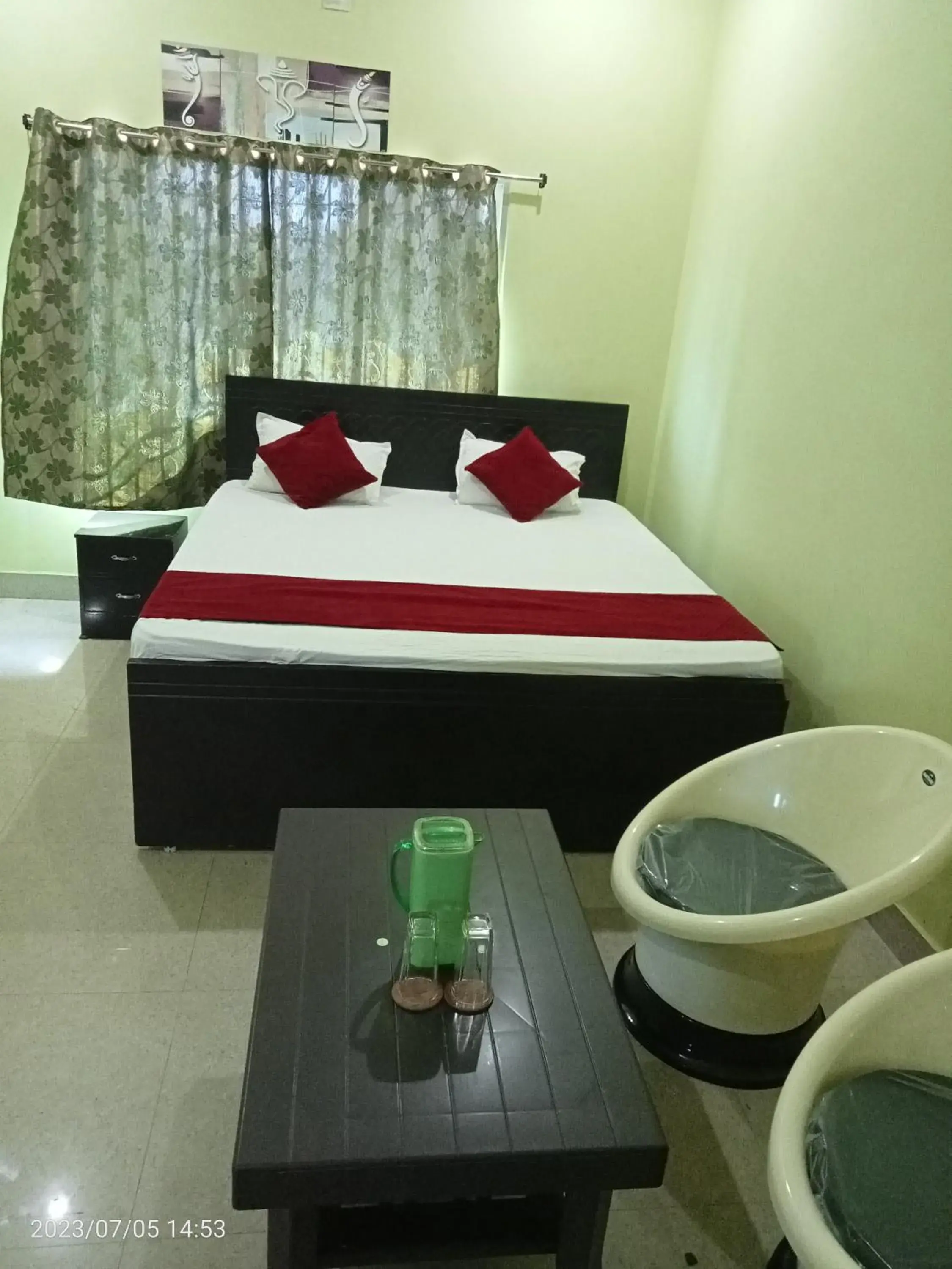 Bedroom, Bed in Hotel Narayani Bedroom, Bed in Hotel Narayani