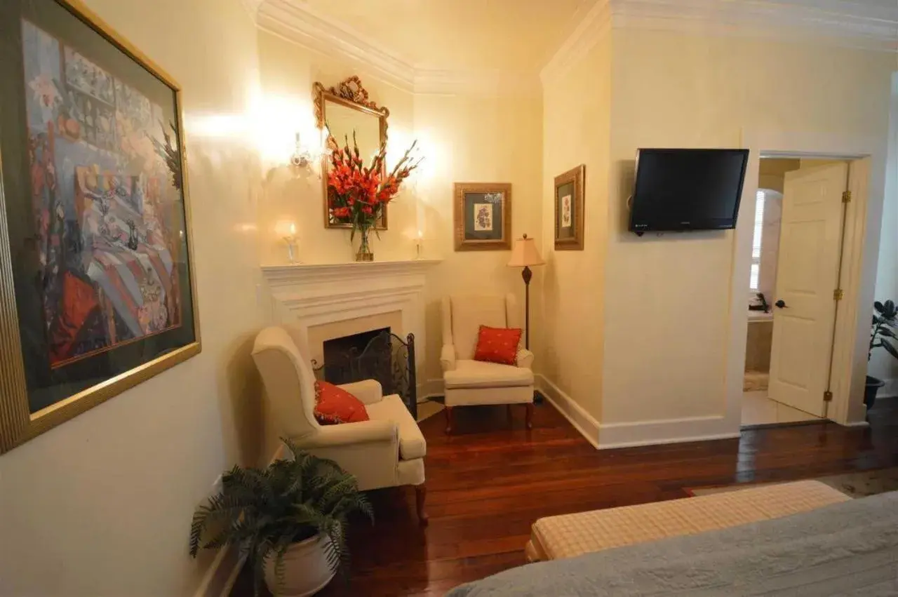 Deluxe King Room in The Kenwood Inn Oldest Bed and Breakfast, St Augustine Historic District Deluxe King Room in The Kenwood Inn Oldest Bed and Breakfast, St Augustine Historic District