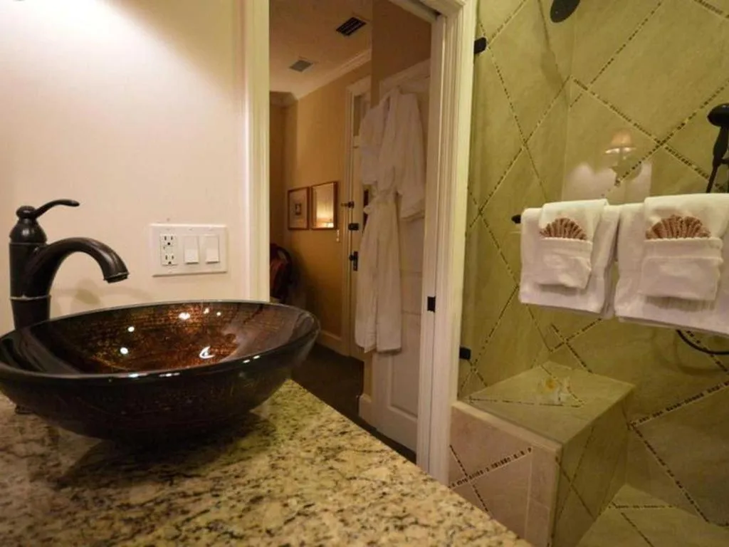 Bathroom in The Kenwood Inn Oldest Bed and Breakfast, St Augustine Historic District