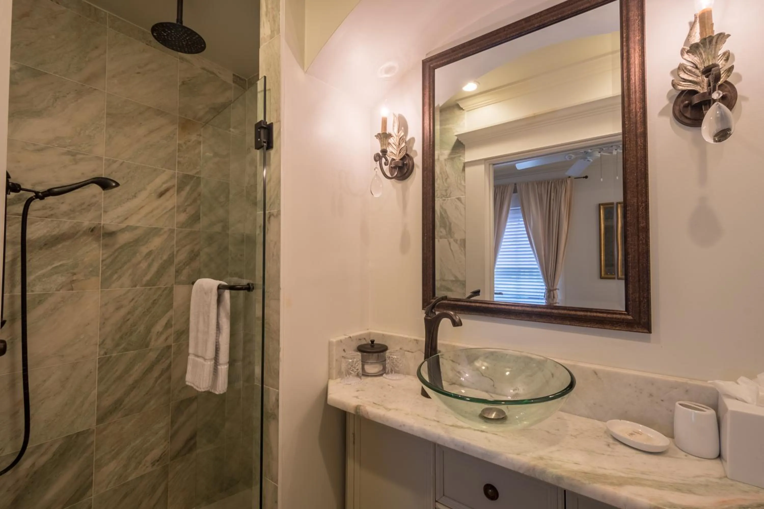Bathroom in The Kenwood Inn Oldest Bed and Breakfast, St Augustine Historic District