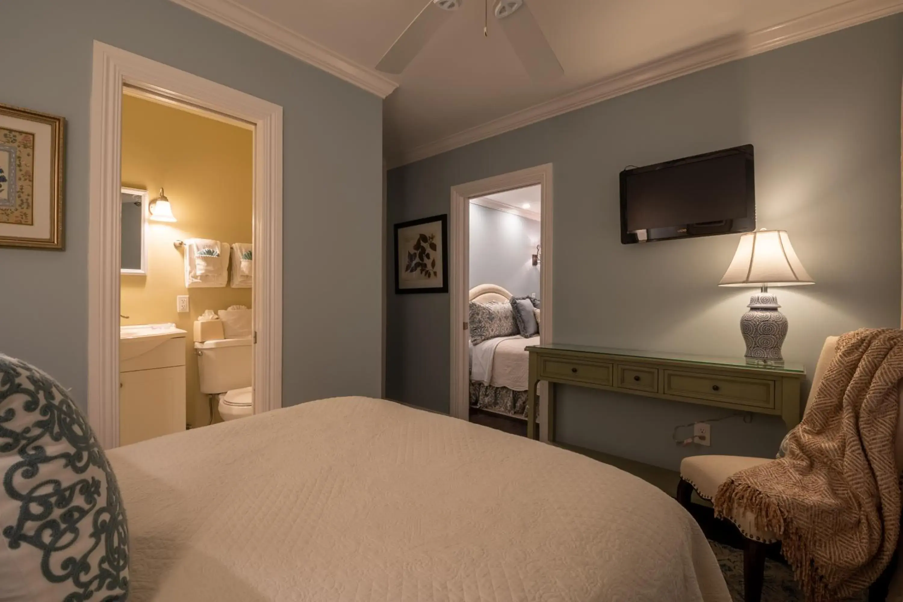 Bedroom, Bed in The Kenwood Inn Oldest Bed and Breakfast, St Augustine Historic District Bedroom, Bed in The Kenwood Inn Oldest Bed and Breakfast, St Augustine Historic District