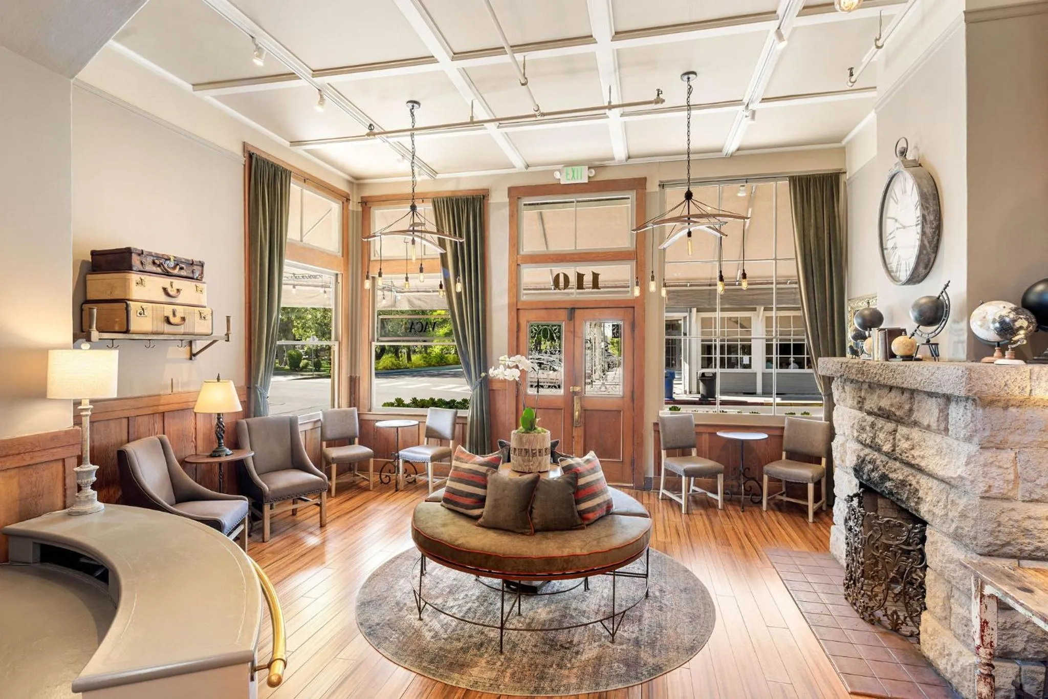 Lobby or reception in Sonoma Hotel