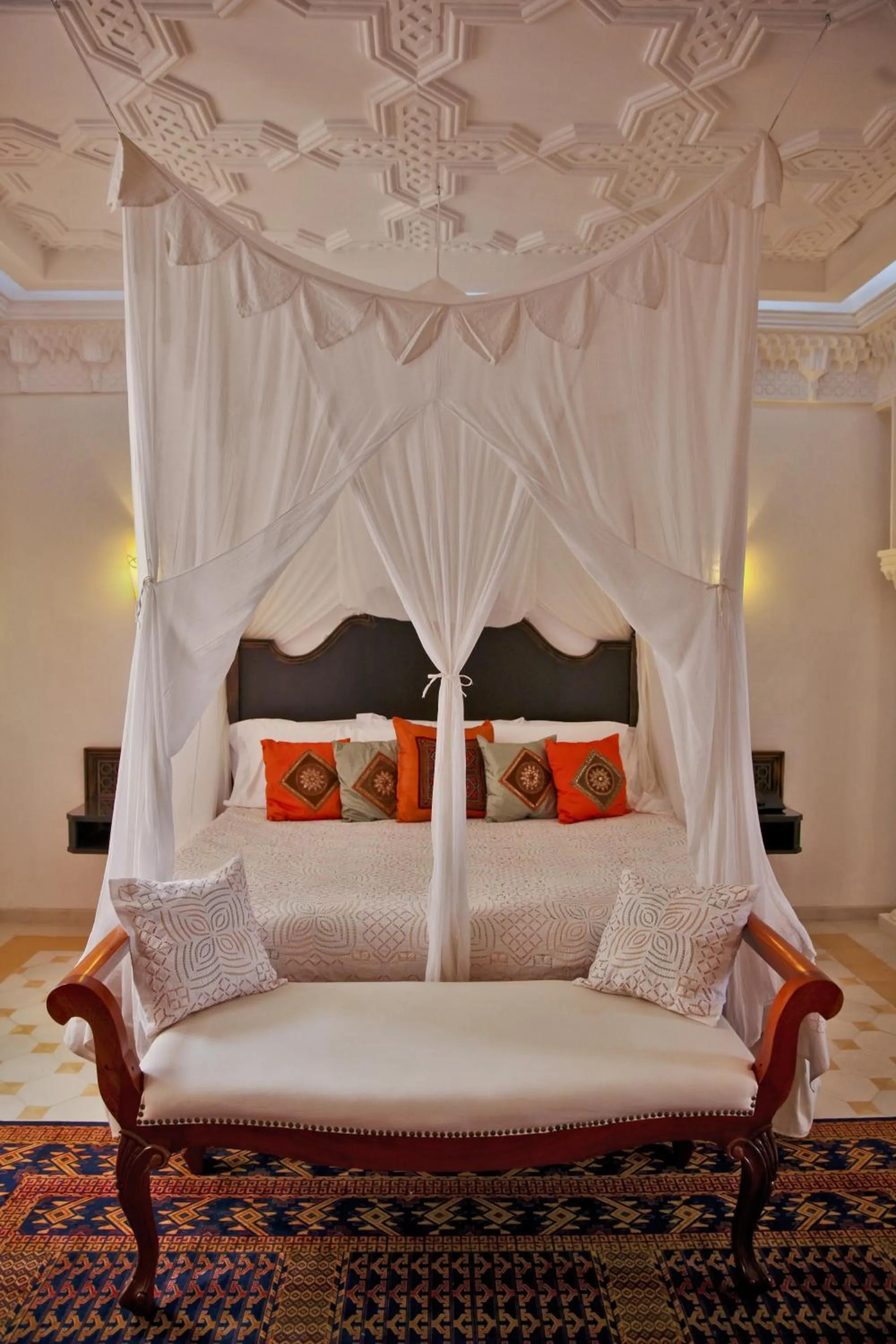 Bed in Grand Hotel Tepatitlán