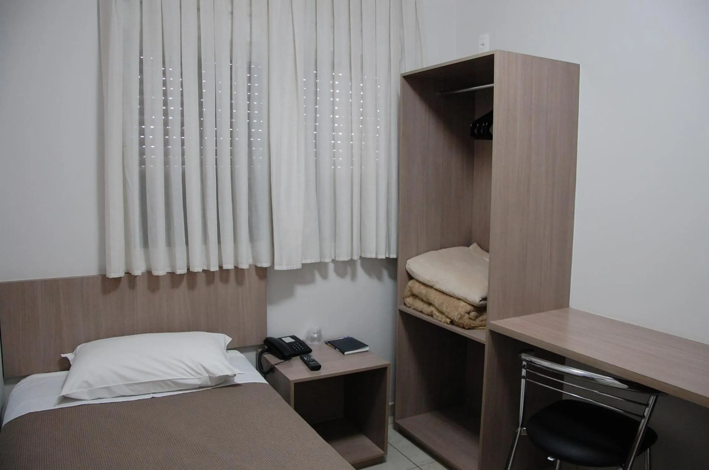 Bed in Vivendas Hotel