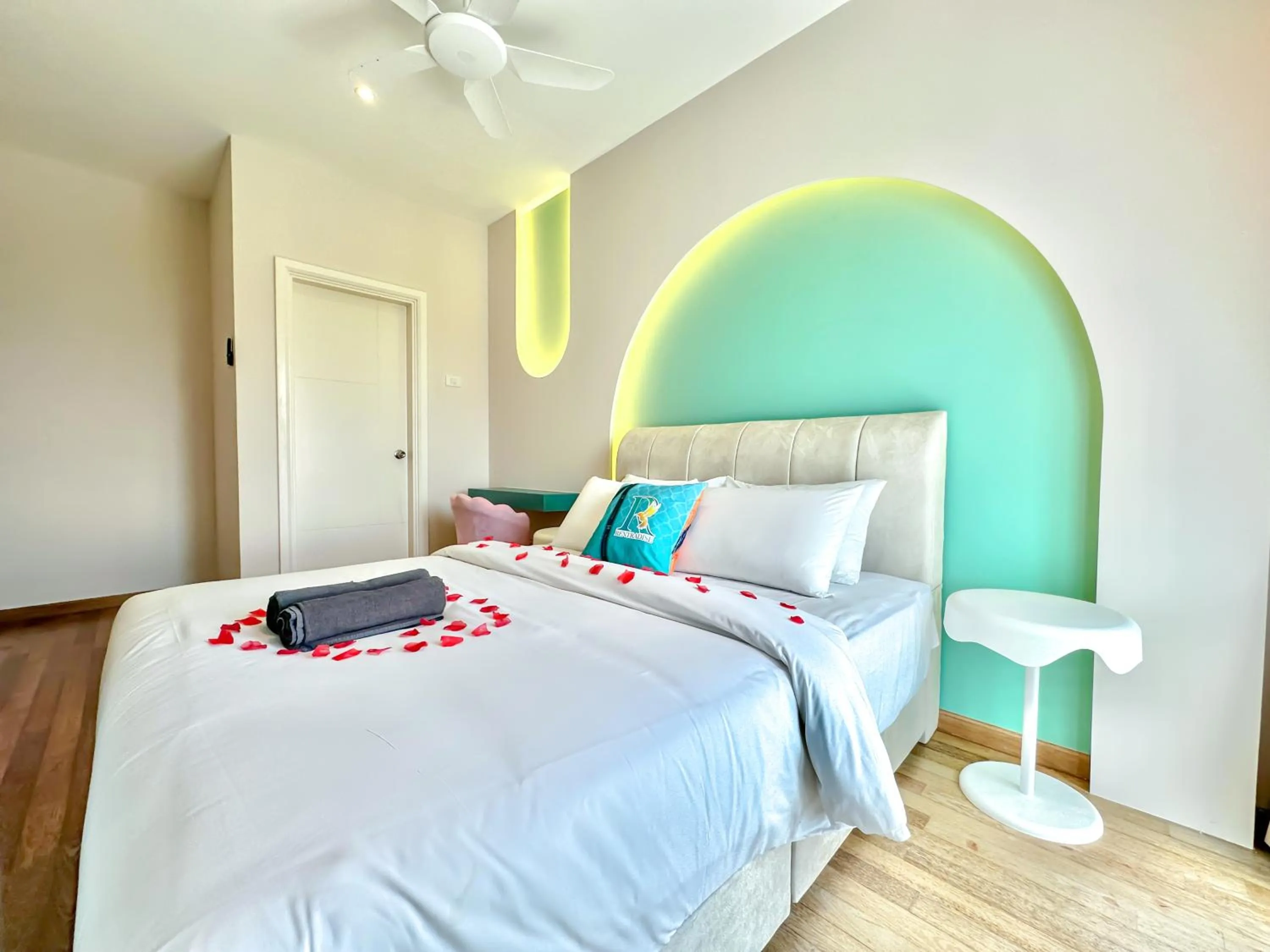 Bed in Medini Signature Suites by RR JBcity