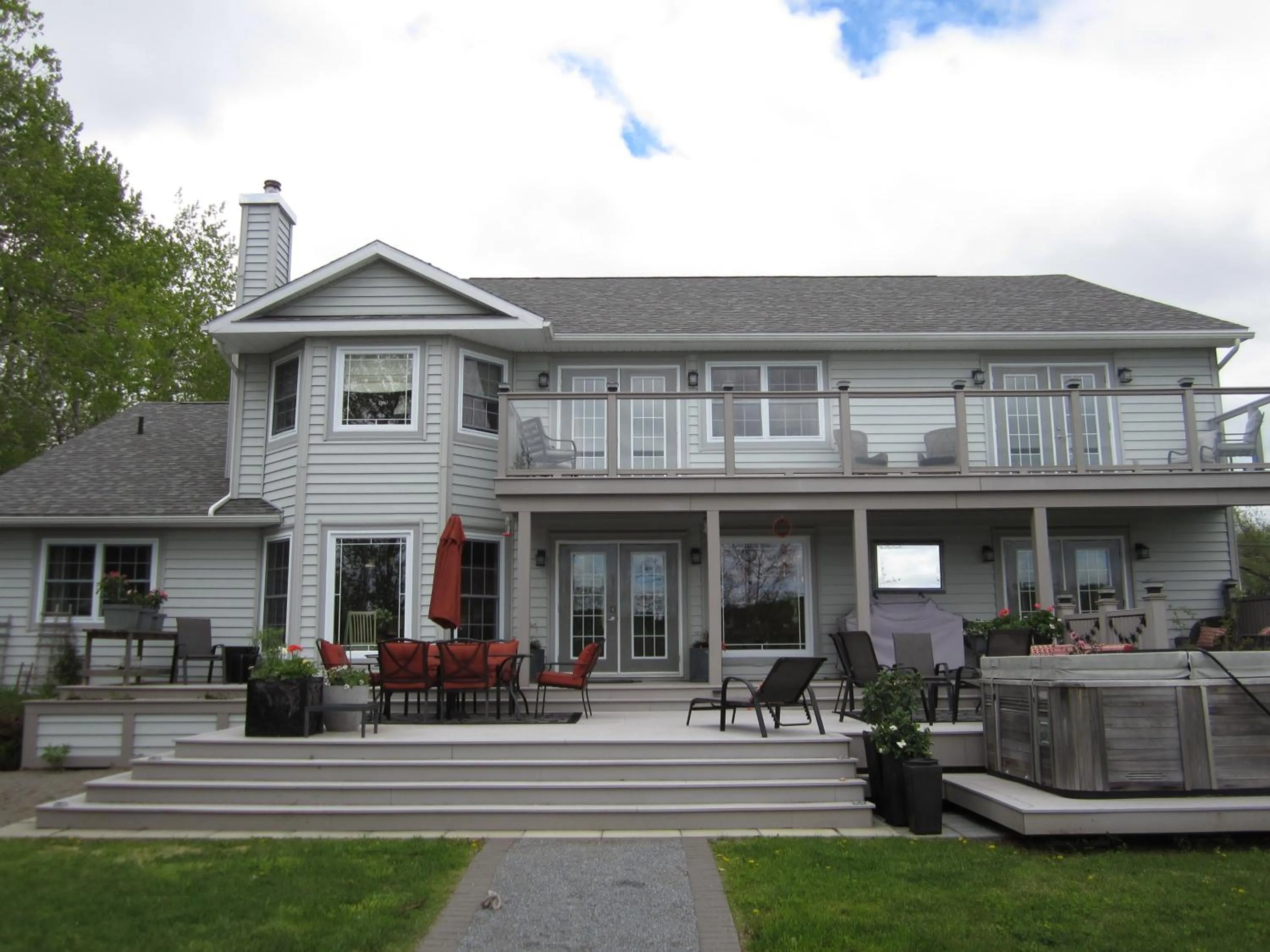 Casa Breeze B & B