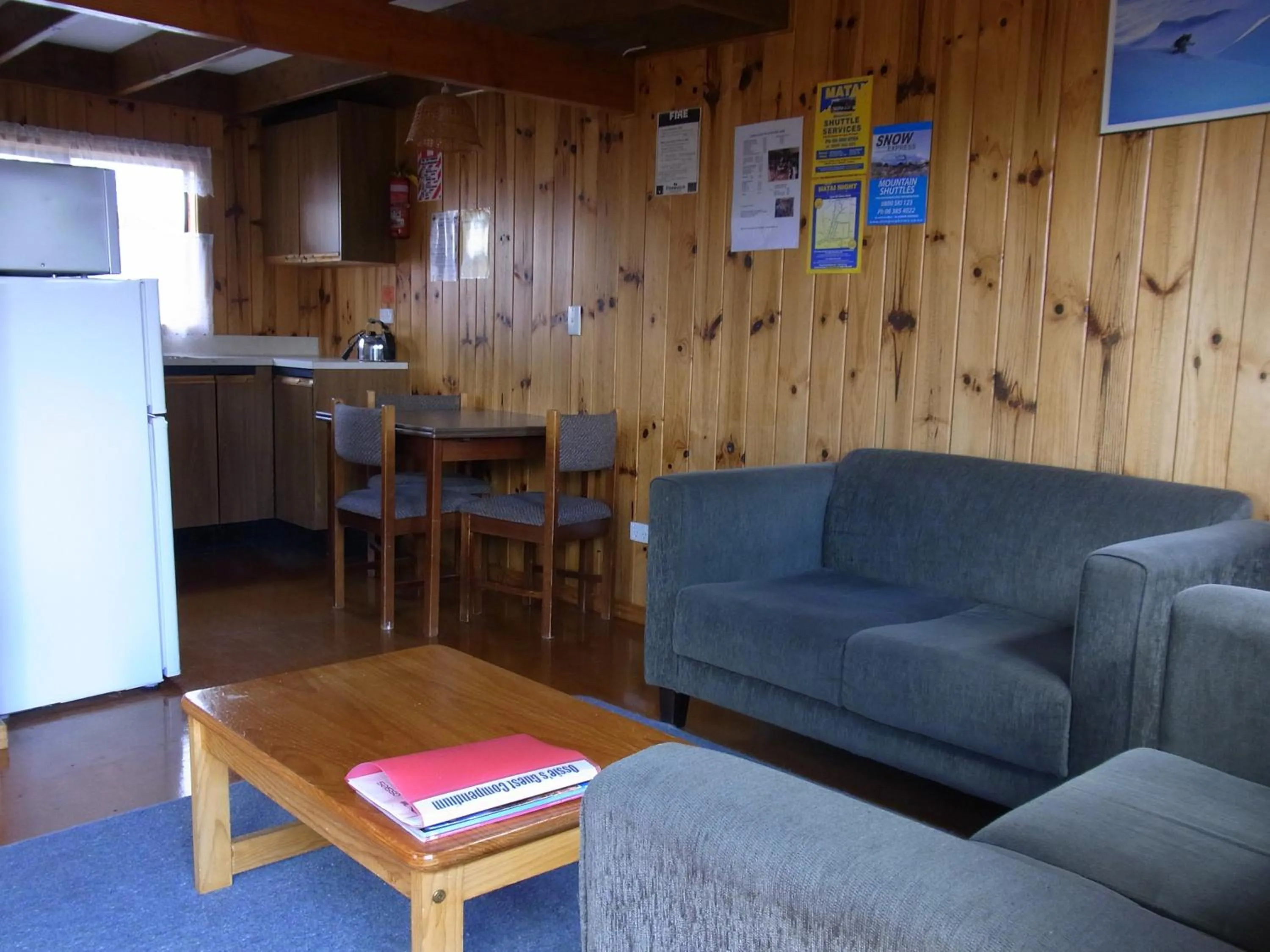 Photo of the whole room in Ossies Motels and Chalets