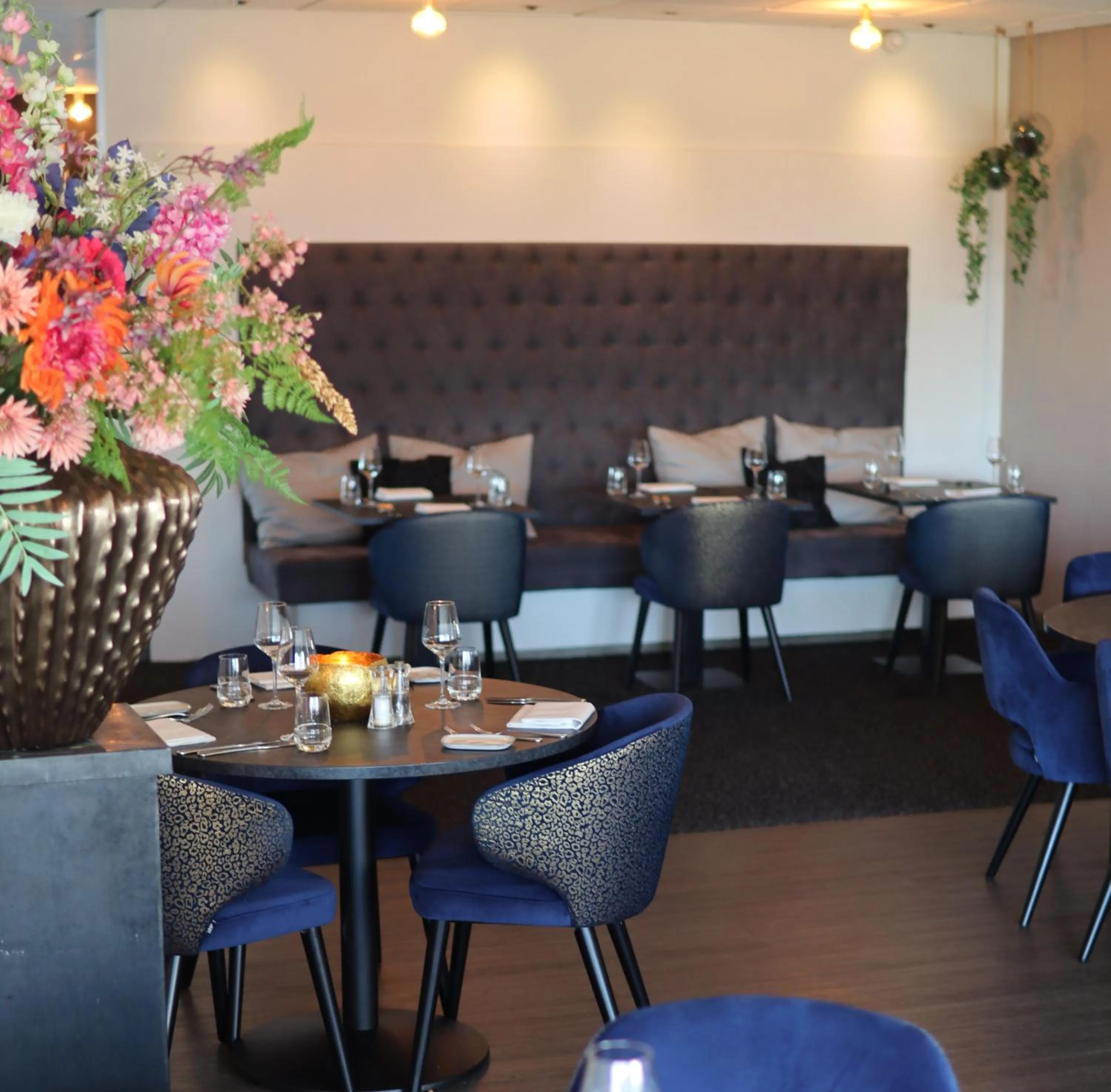 Restaurant/places to eat in Churchill hotel Terneuzen