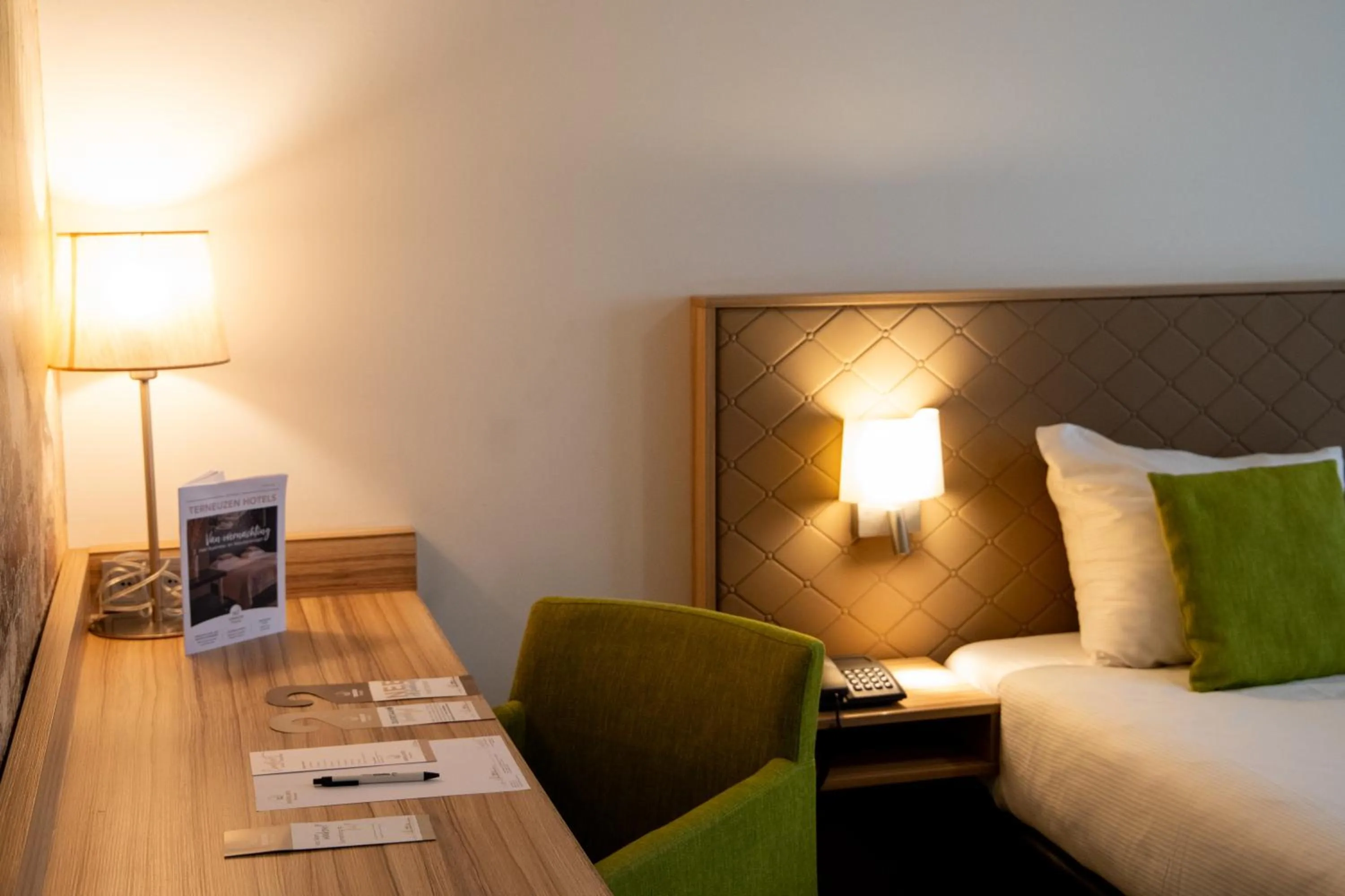 Bed in Churchill hotel Terneuzen