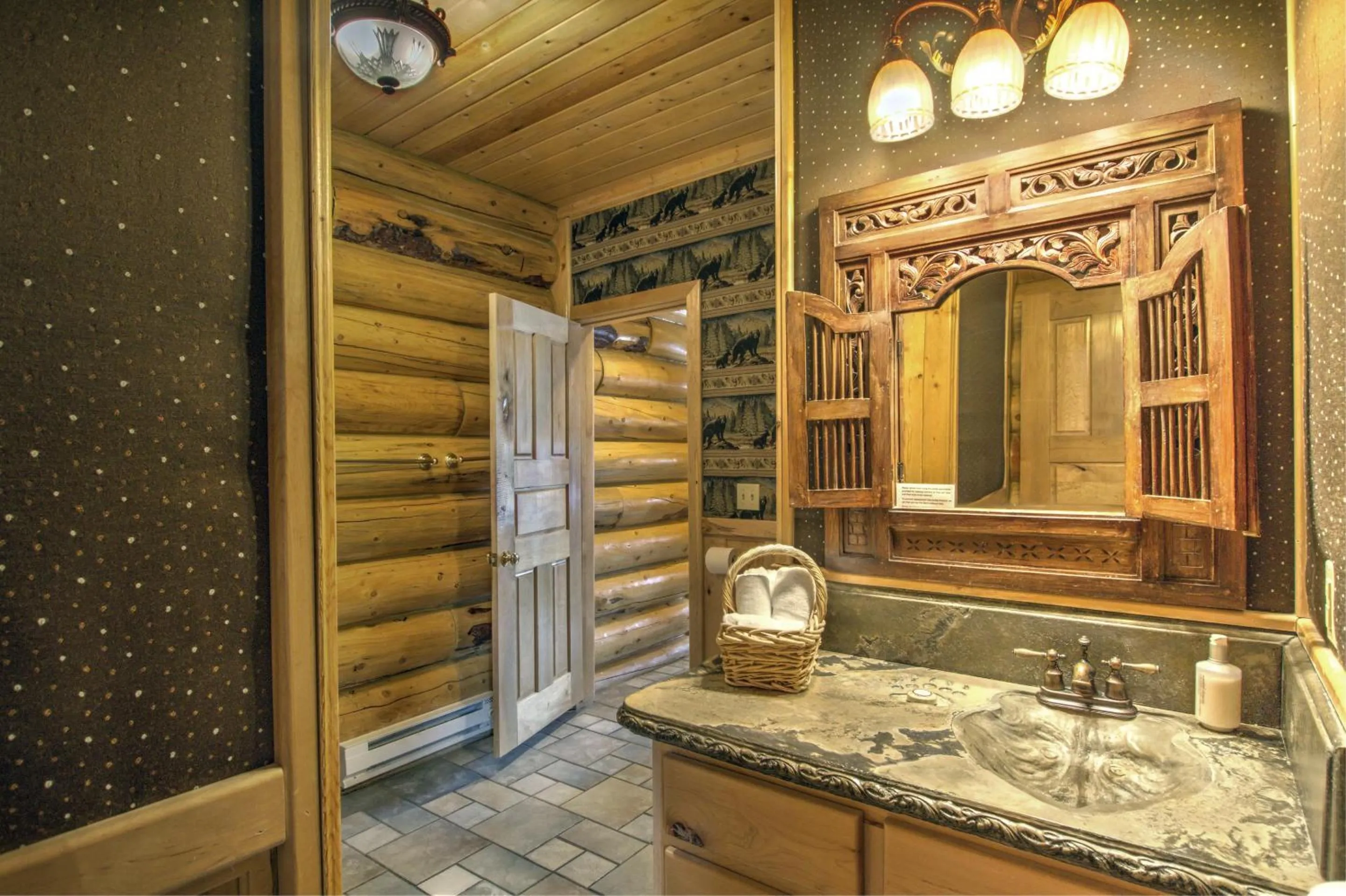 Bathroom in Hibernation Station