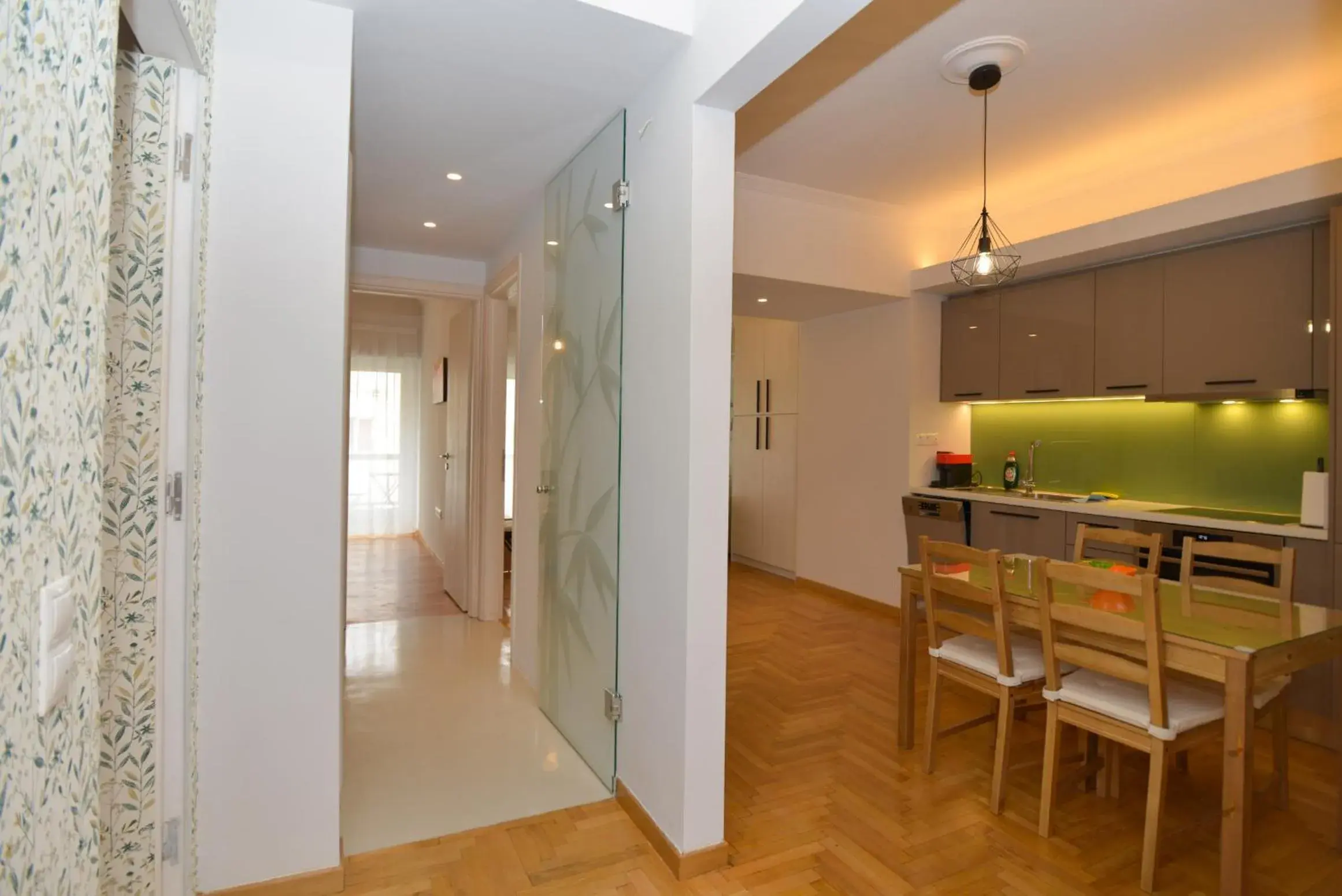 Acropolis area 2 bedroom 2 min from metro Syngrou Acropolis area 2 bedroom 2 min from metro Syngrou