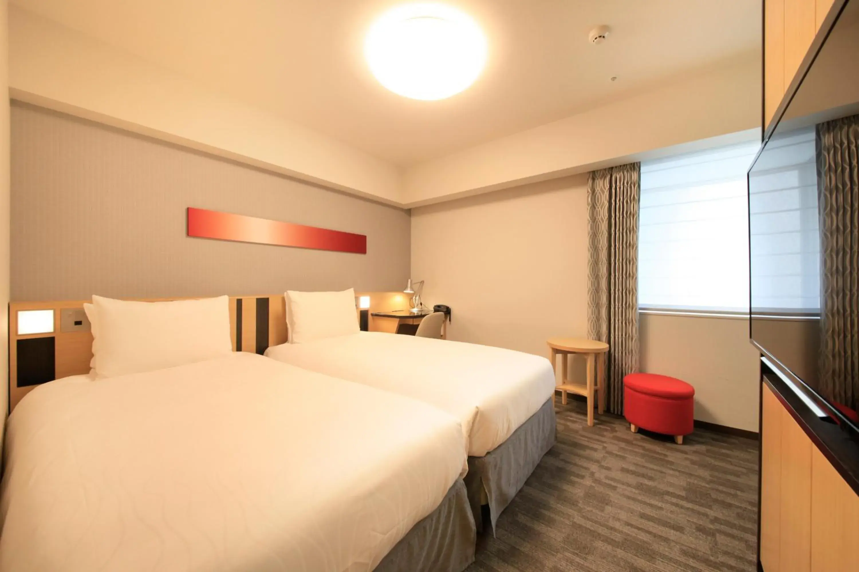 Photo of the whole room, Bed in Richmond Hotel Tokyo Suidobashi Photo of the whole room, Bed in Richmond Hotel Tokyo Suidobashi