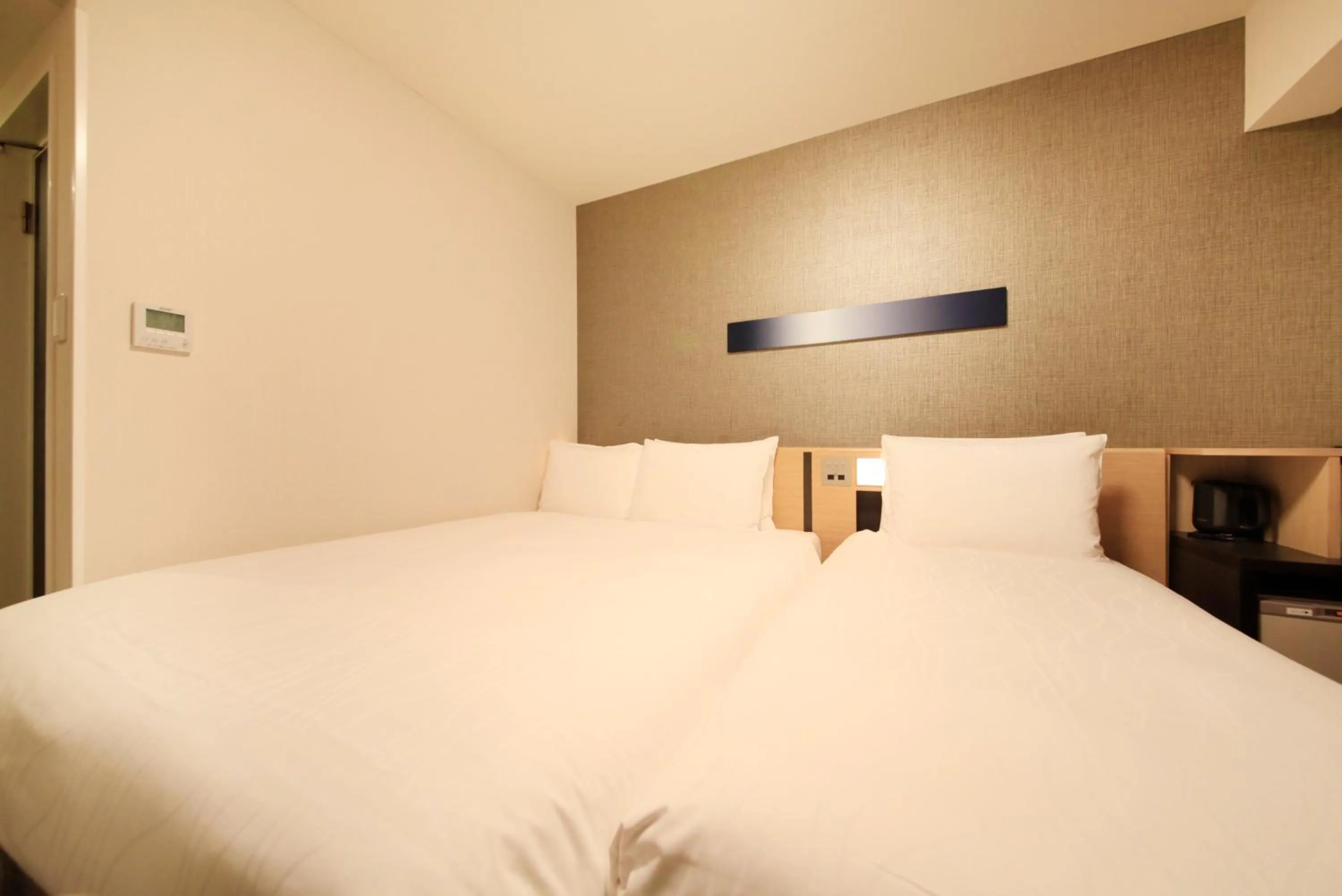 Photo of the whole room, Bed in Richmond Hotel Tokyo Suidobashi