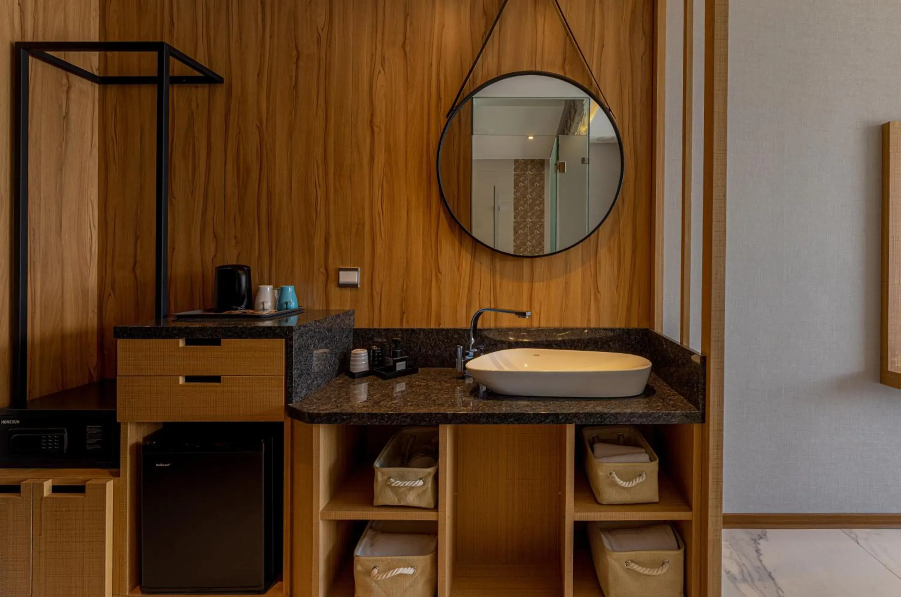 Property building in Sun Moon Lake Apollo Resort Hotel Property building in Sun Moon Lake Apollo Resort Hotel