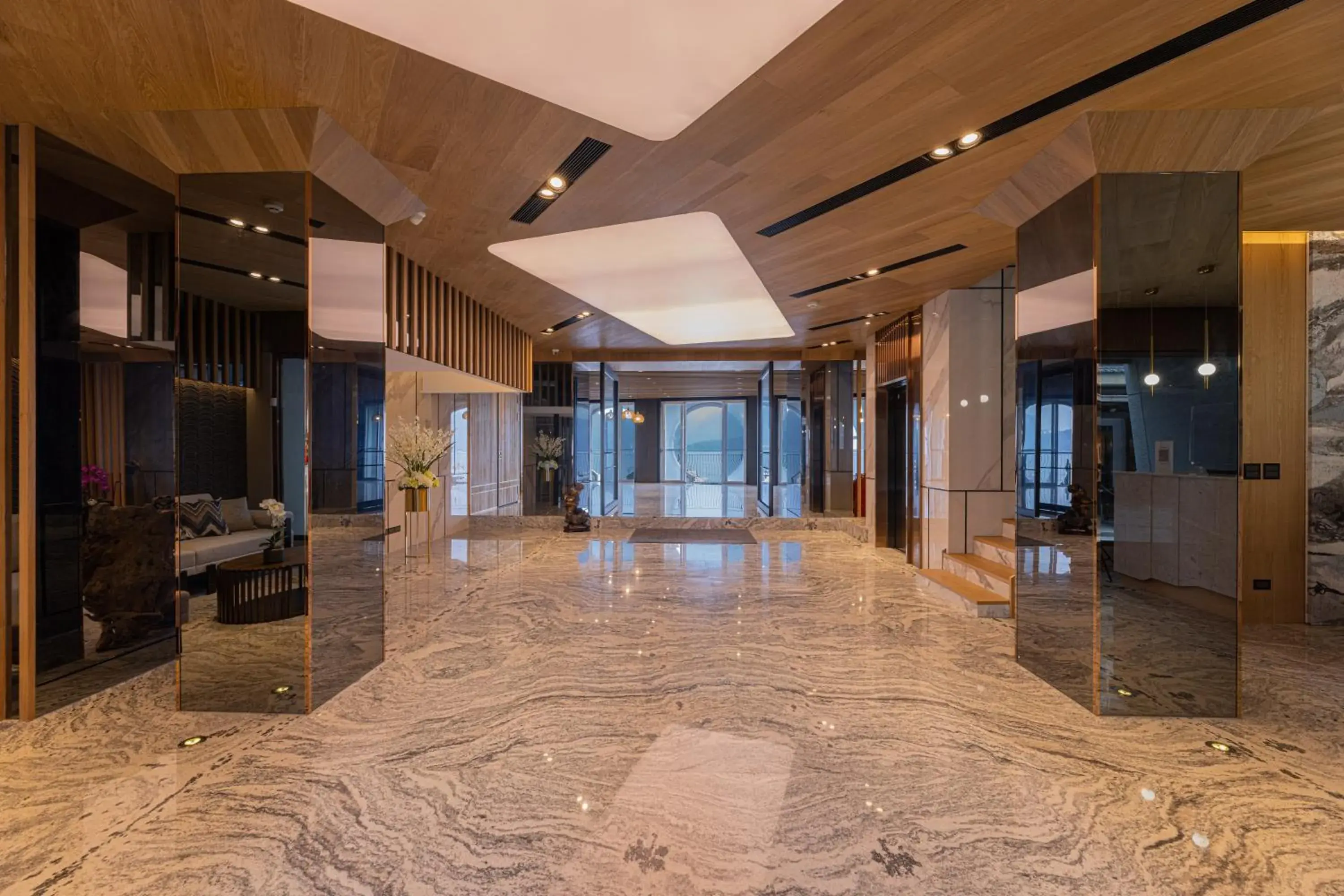 Living room in Sun Moon Lake Apollo Resort Hotel Living room in Sun Moon Lake Apollo Resort Hotel