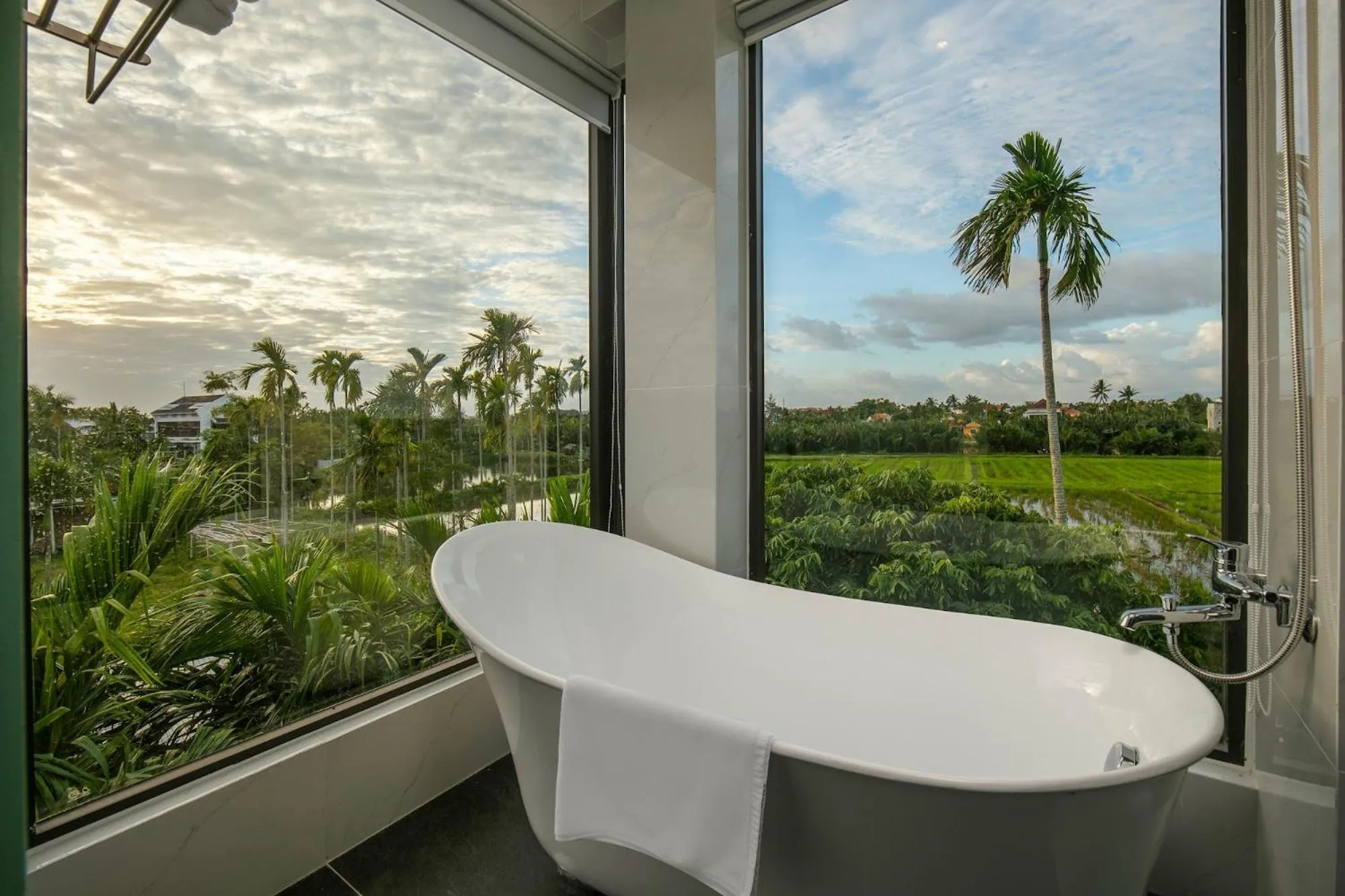 Bath in Serene Nature Boutique Resort & Spa