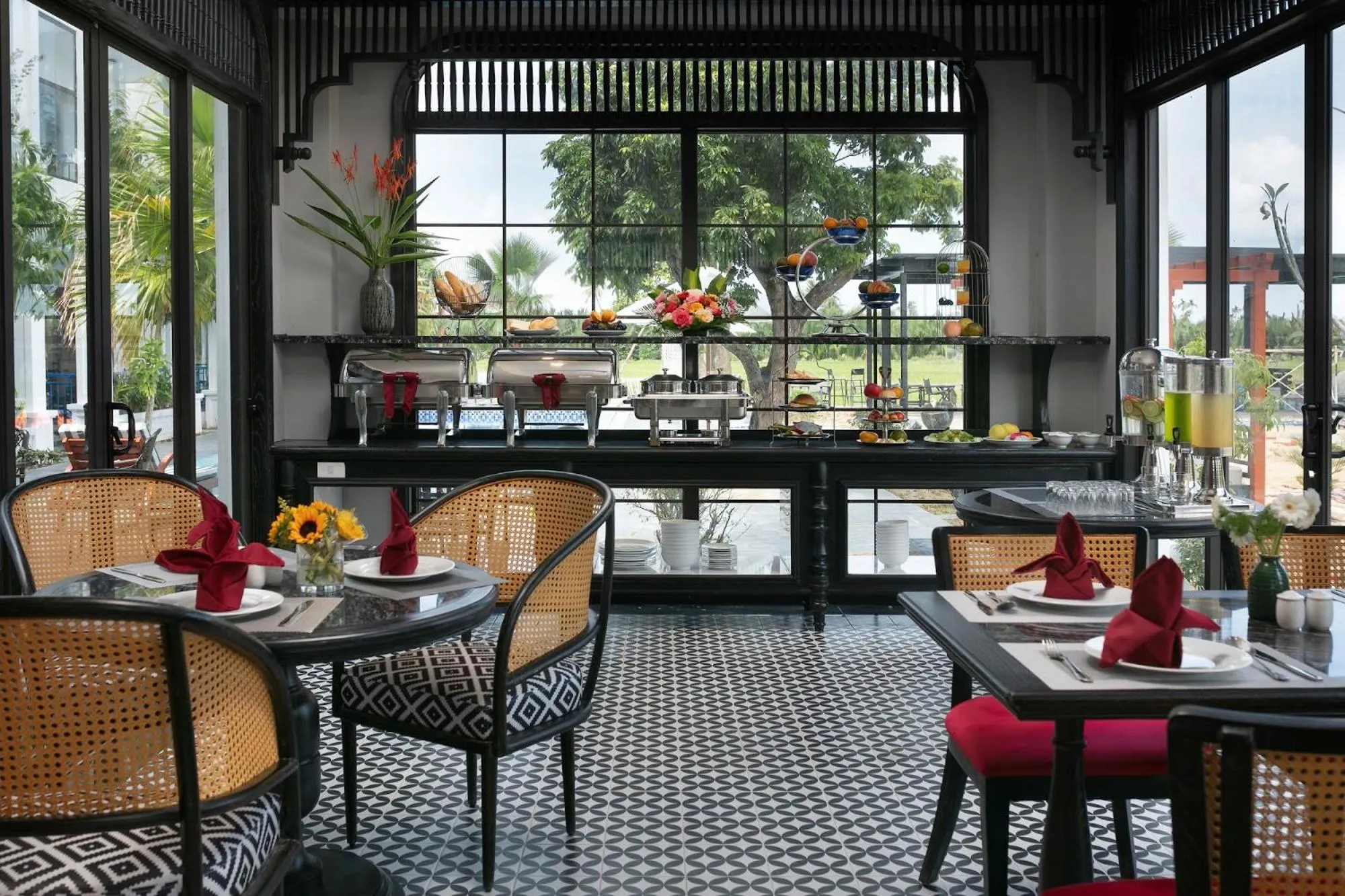 Restaurant/places to eat in Serene Nature Boutique Resort & Spa