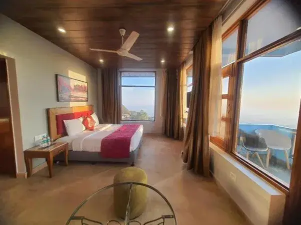 Bed in Green N Breeze Resorts Mussoorie Bed in Green N Breeze Resorts Mussoorie