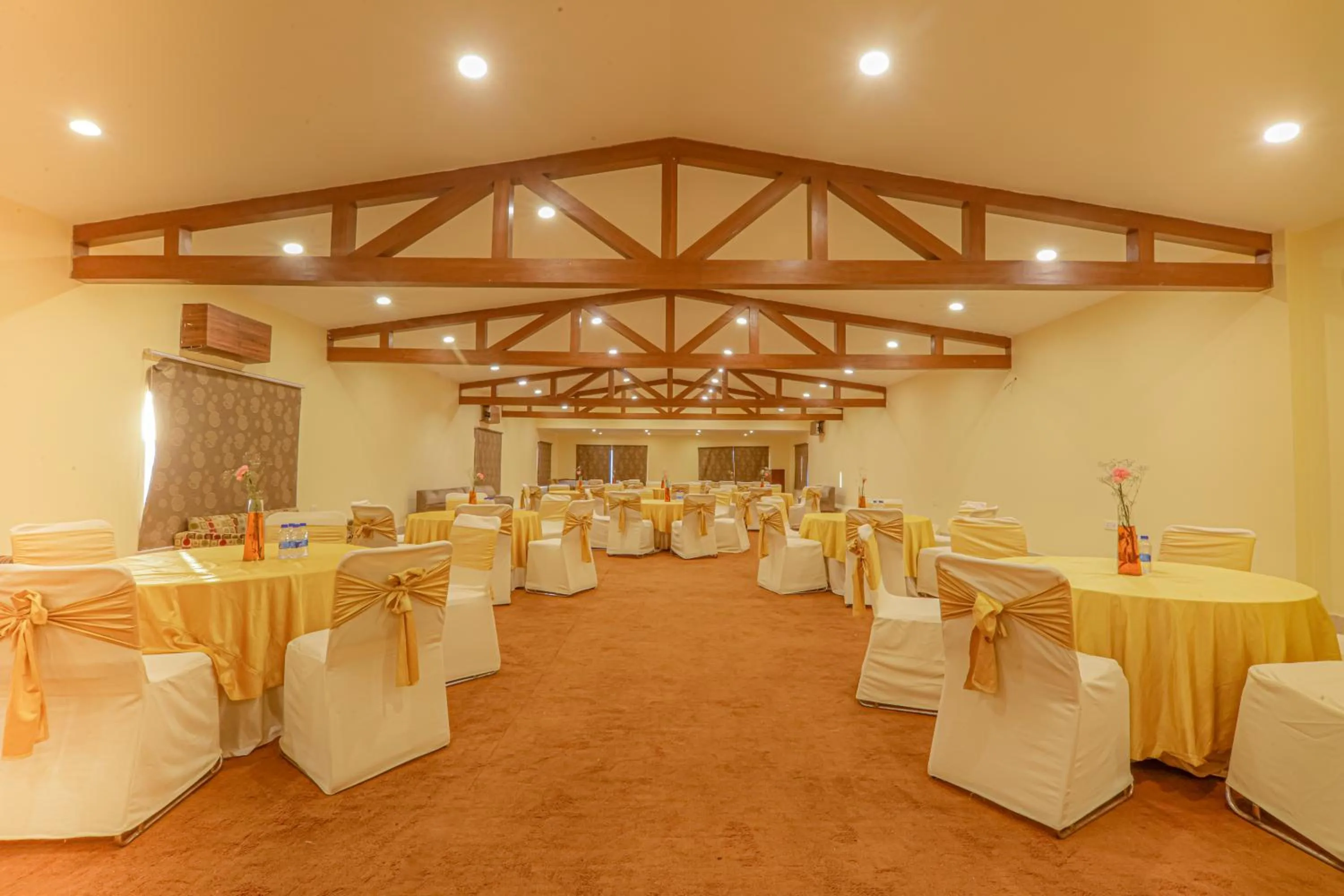 Banquet/Function facilities in Green N Breeze Resorts Mussoorie