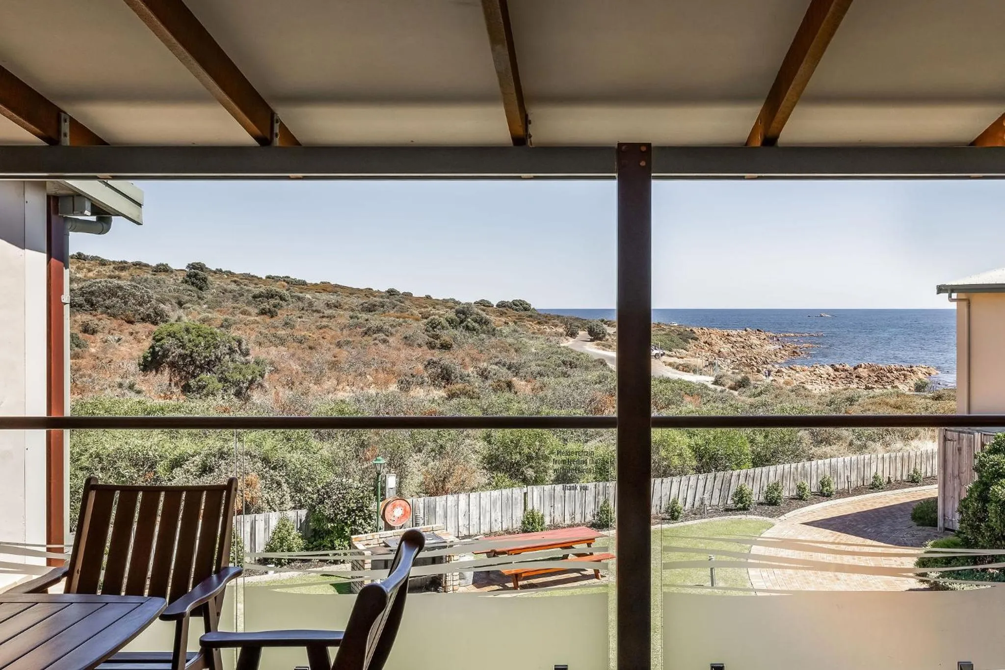 Canal Rocks Beachfront Apartments