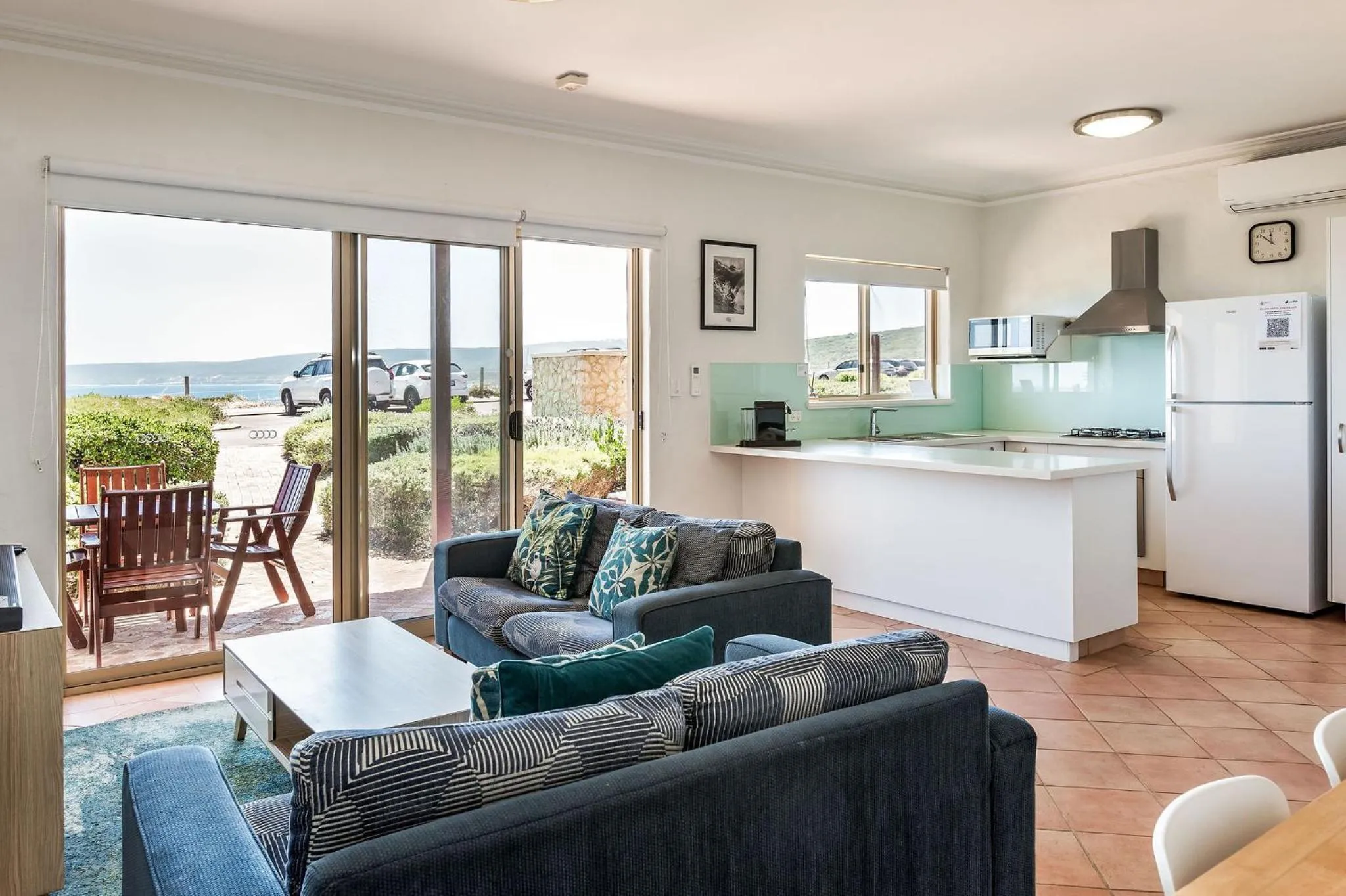 Canal Rocks Beachfront Apartments