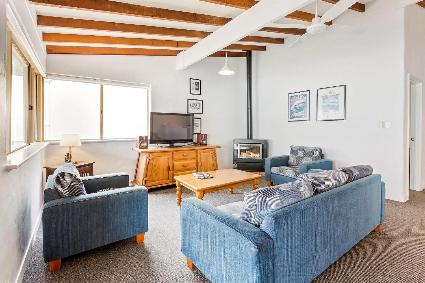 Living room in Canal Rocks Beachfront Apartments