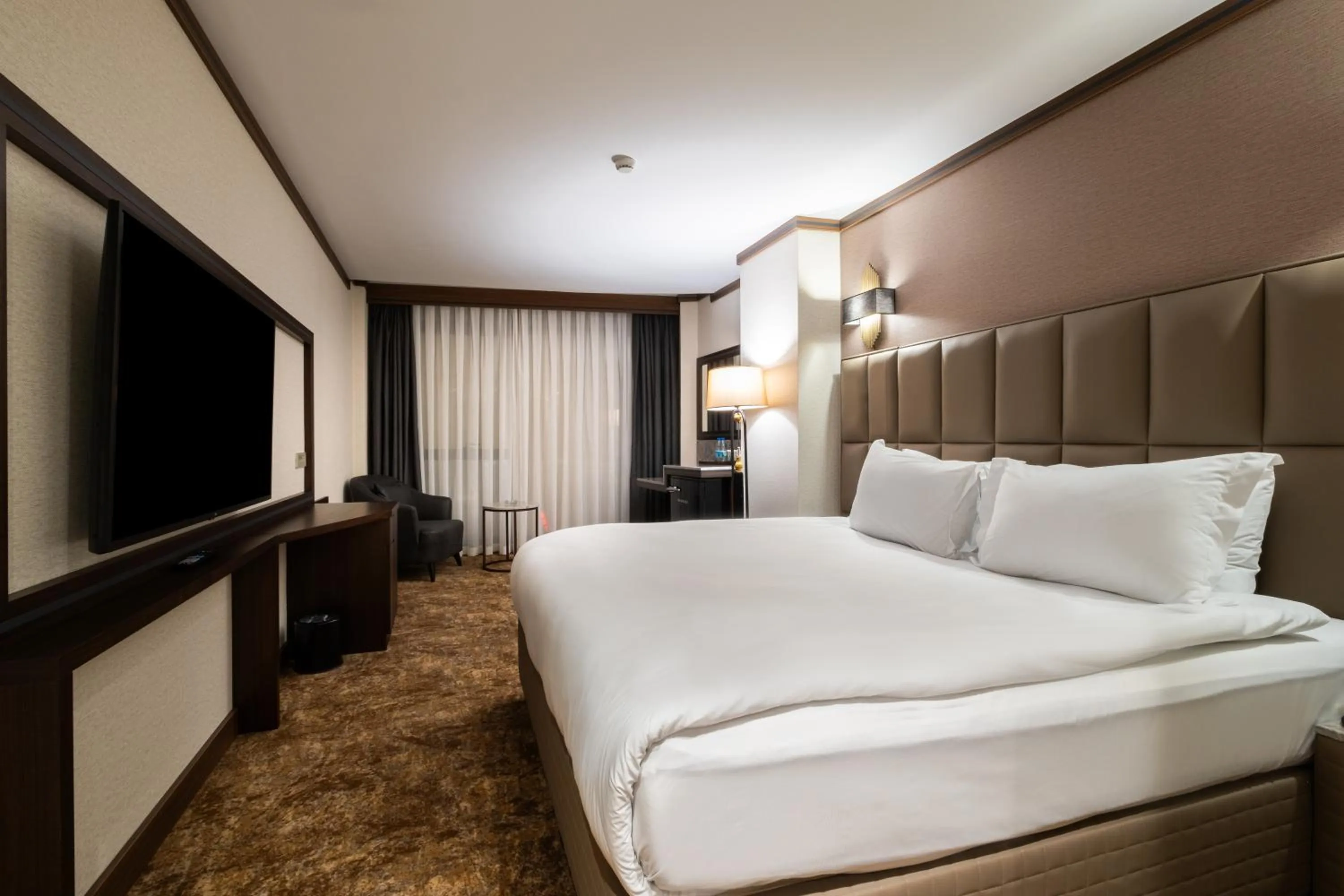 Photo of the whole room, Bed in Park Dedeman Kızılay Ankara