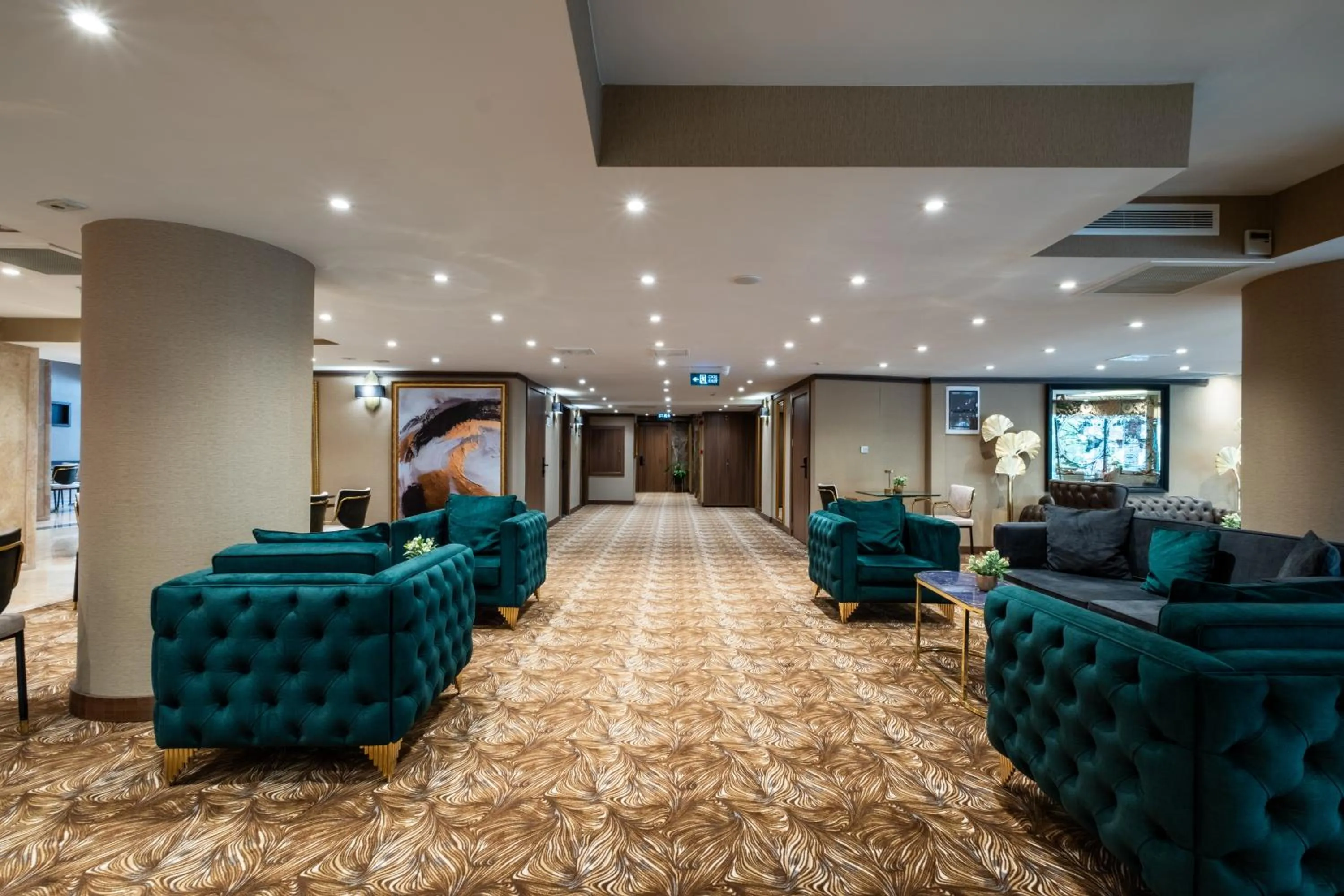 Restaurant/places to eat in Park Dedeman Kızılay Ankara