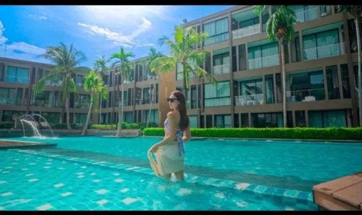 Property building in Panwa Beach Side Beachfront