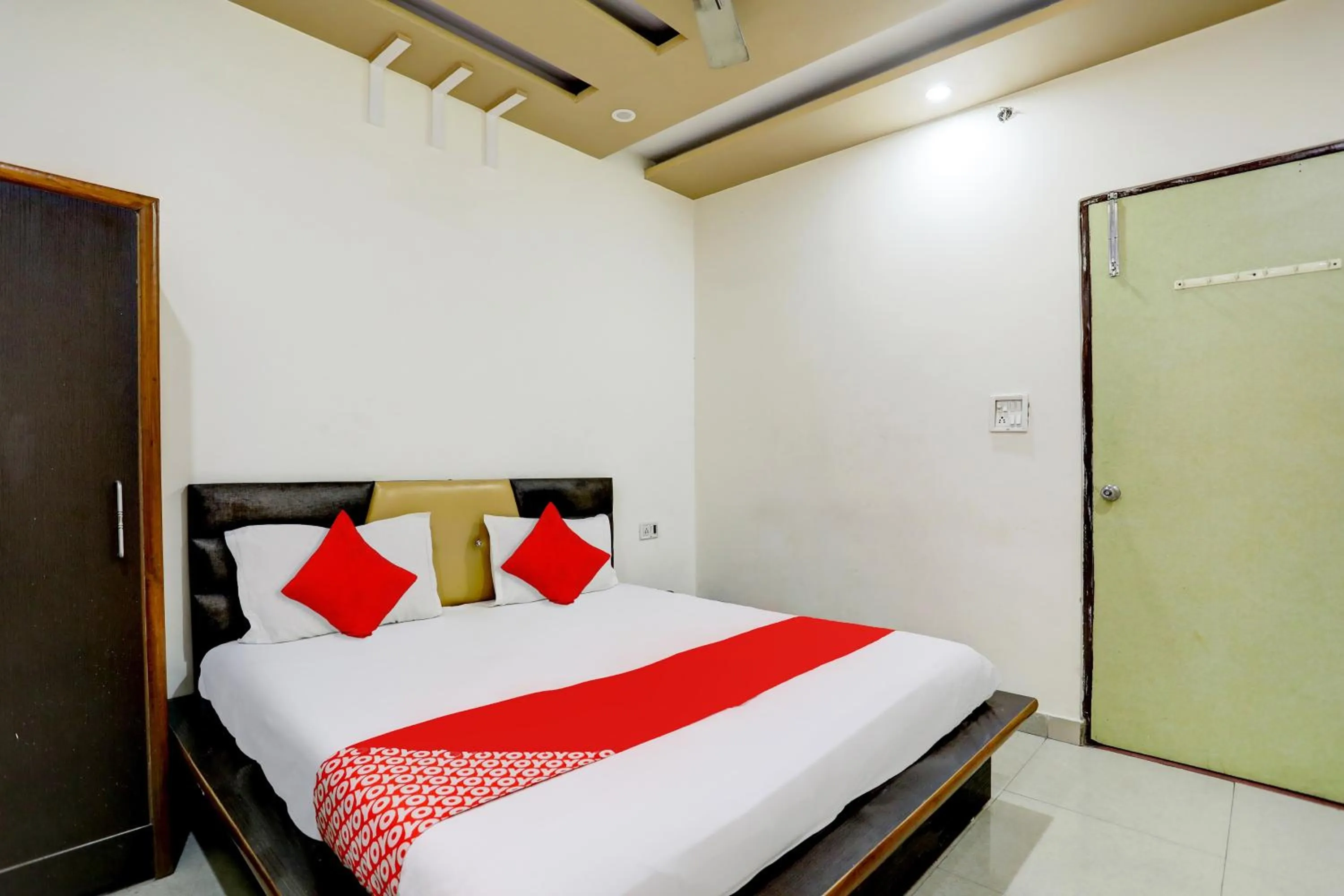 Bedroom, Bed in Hotel O Elibrista