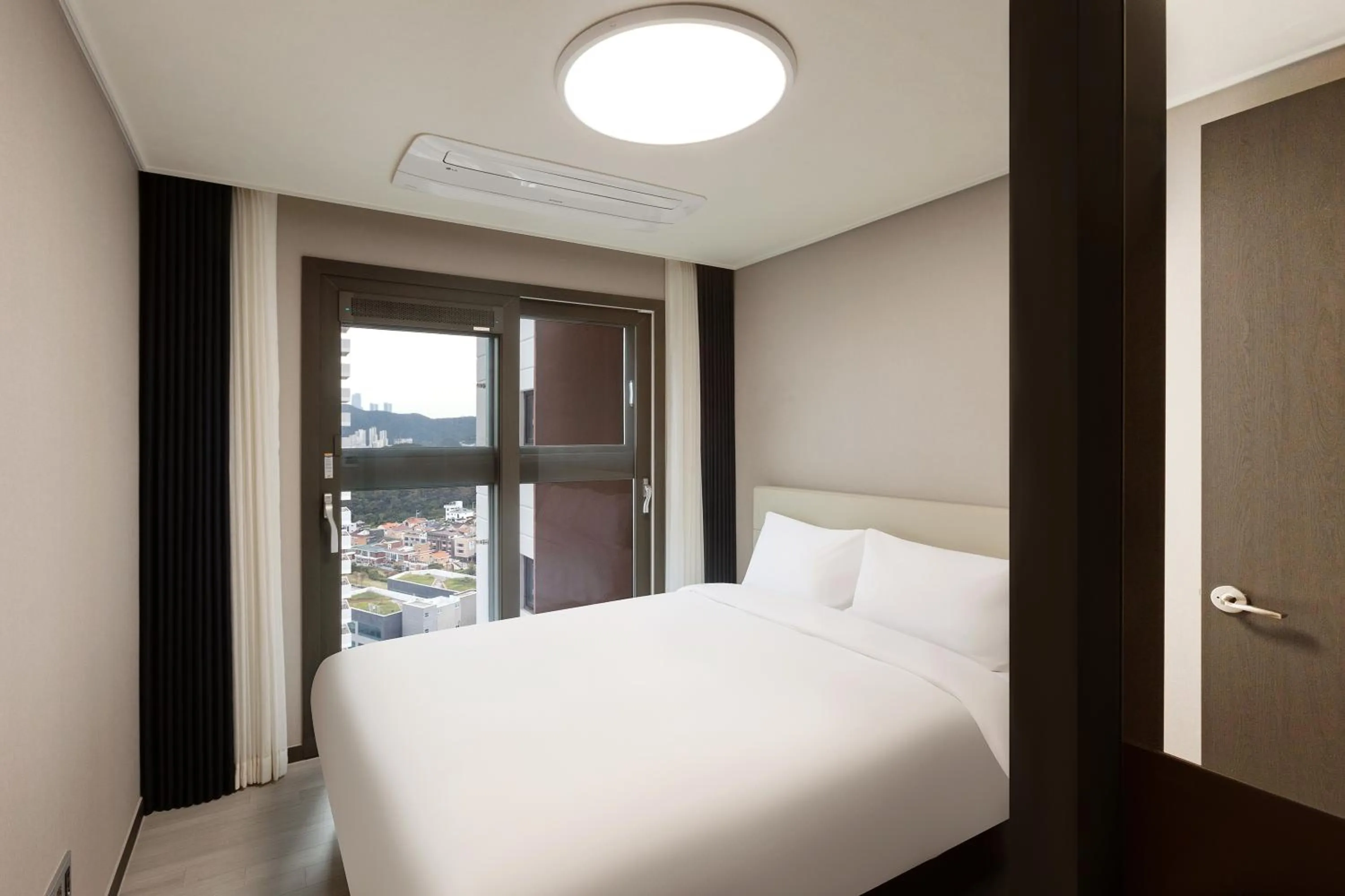 Bedroom, Bed in NewCZ Osiria Residence