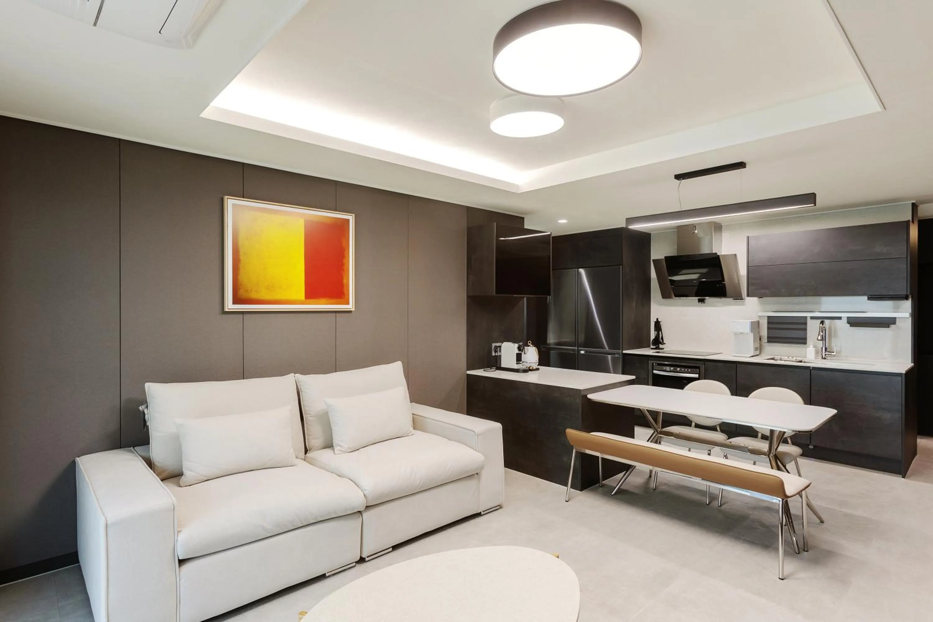 Kitchen or kitchenette in NewCZ Osiria Residence