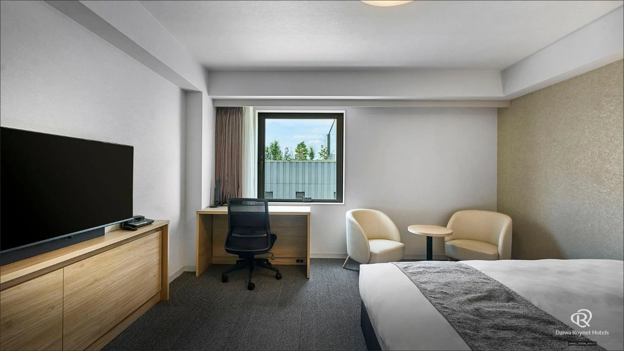 Photo of the whole room, Bed in Daiwa Roynet Utsunomiya